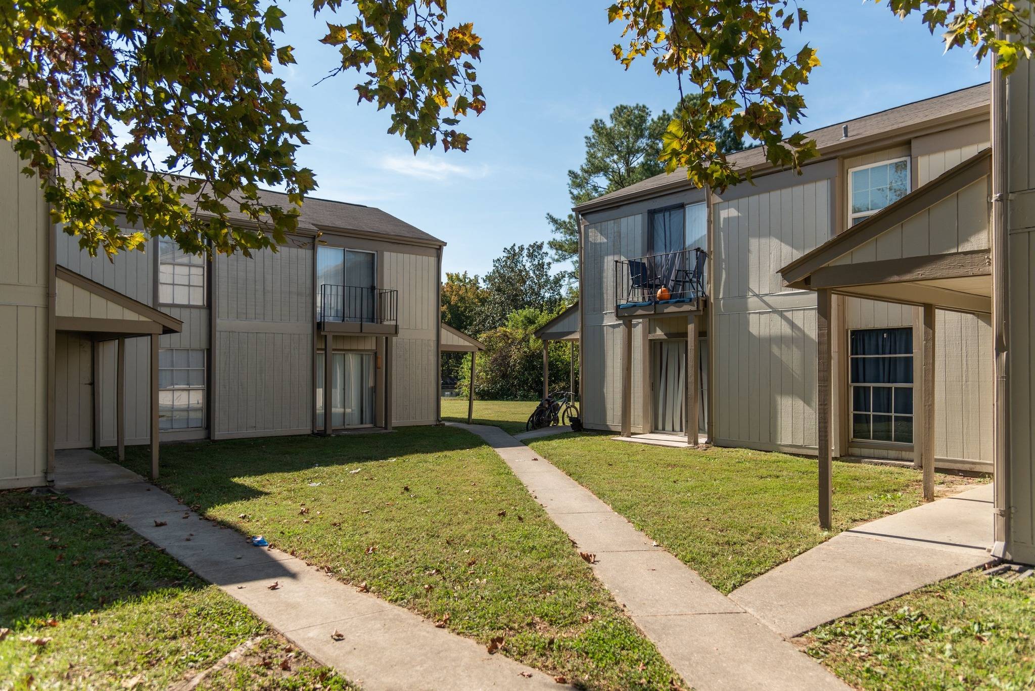 View Photos River Road Terrace Apartment Homes