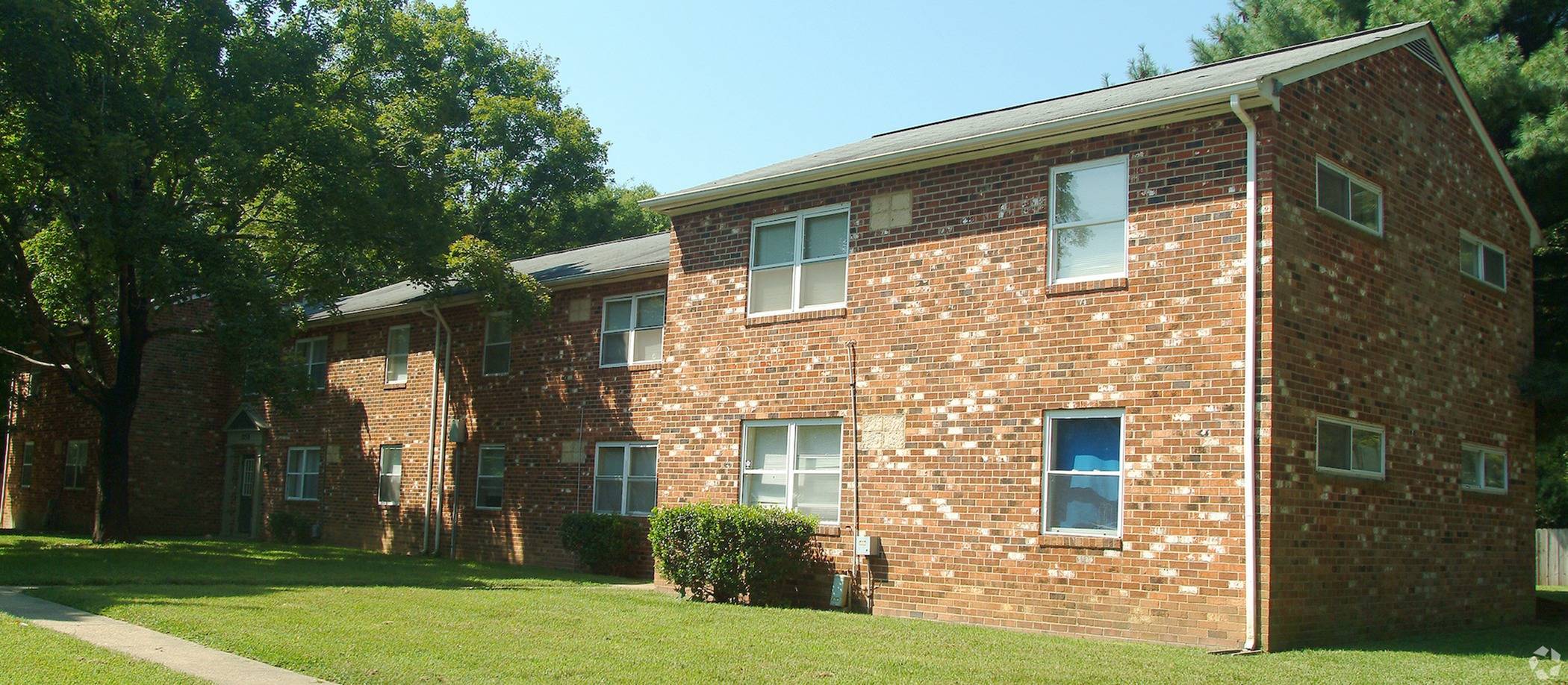 Photo Gallery Brookmont Apartments 2 Bedroom Apartments Near Me