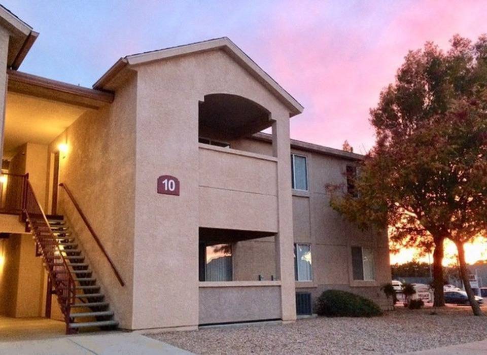 Parkcrest Village Apartments In Kingman, AZ