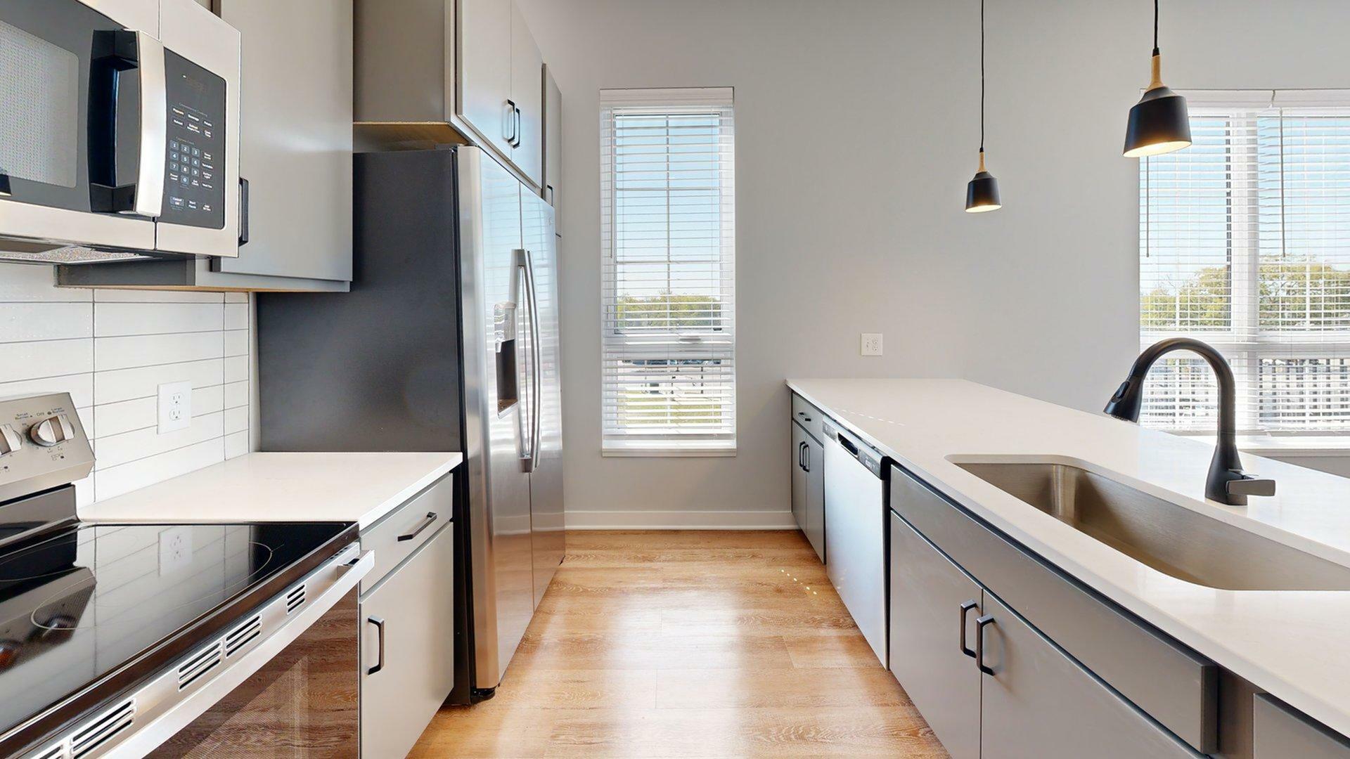 Midpoint East-2B floor plan