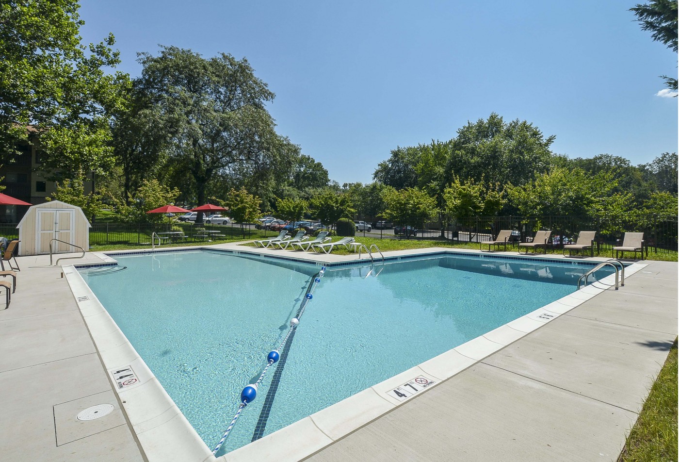 Warminster Apartments for Rent Warminster PA Fox Run Apartments