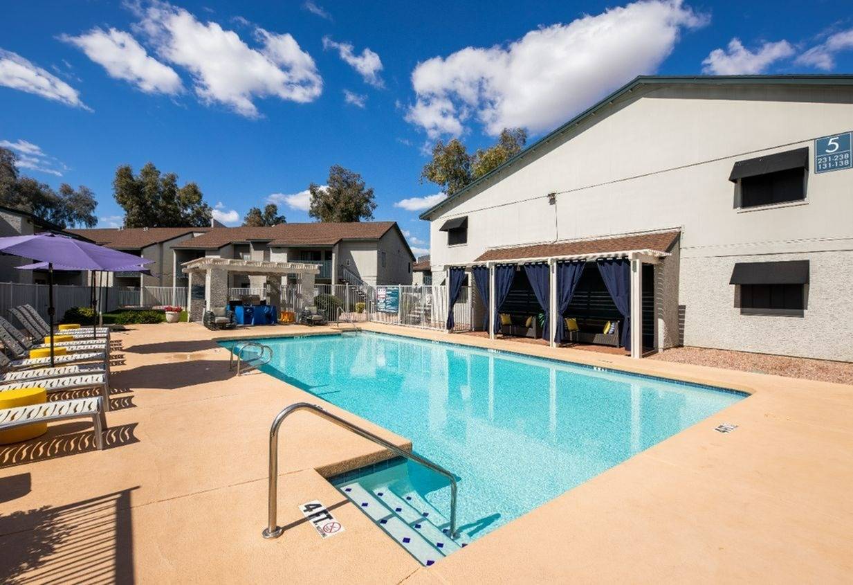 Photo Gallery Cala Paradise Valley Apartments in Phoenix Arizona