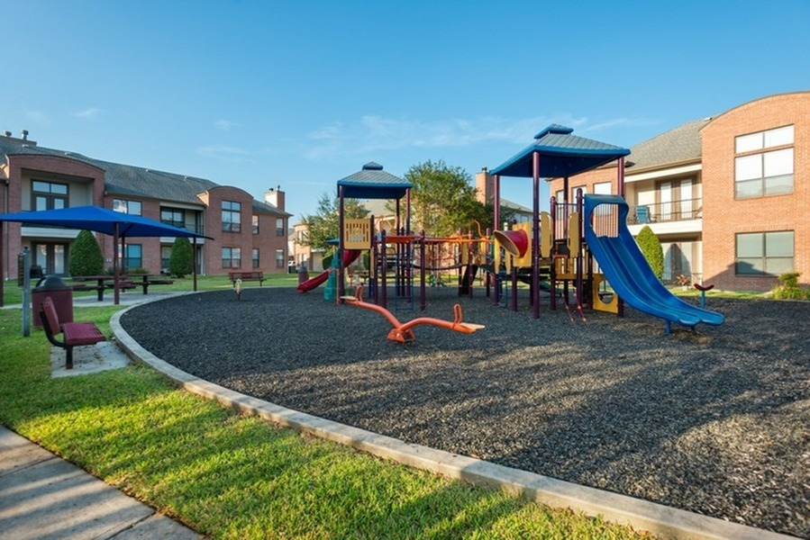 Photo Gallery San Cierra Apartments in Houston