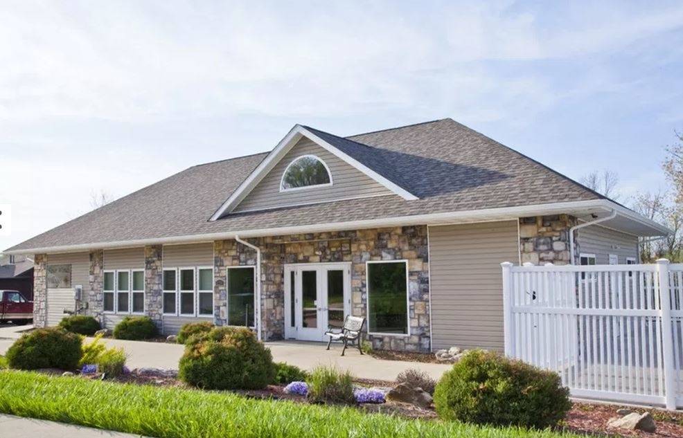 Four Winds Apartments in Columbia, MO Official Site