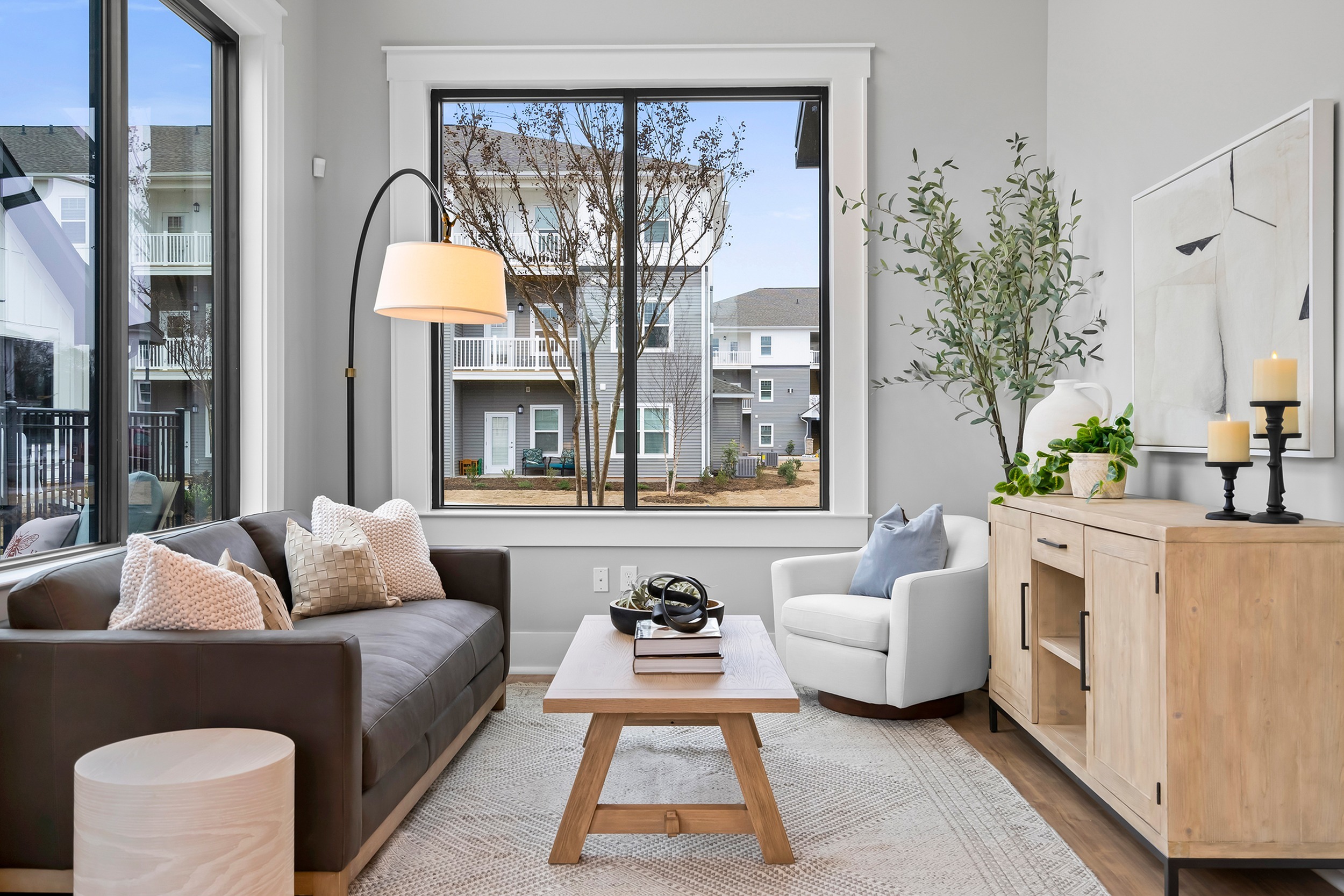 Photos & Videos of Farmhouse at Easley Apartments in SC