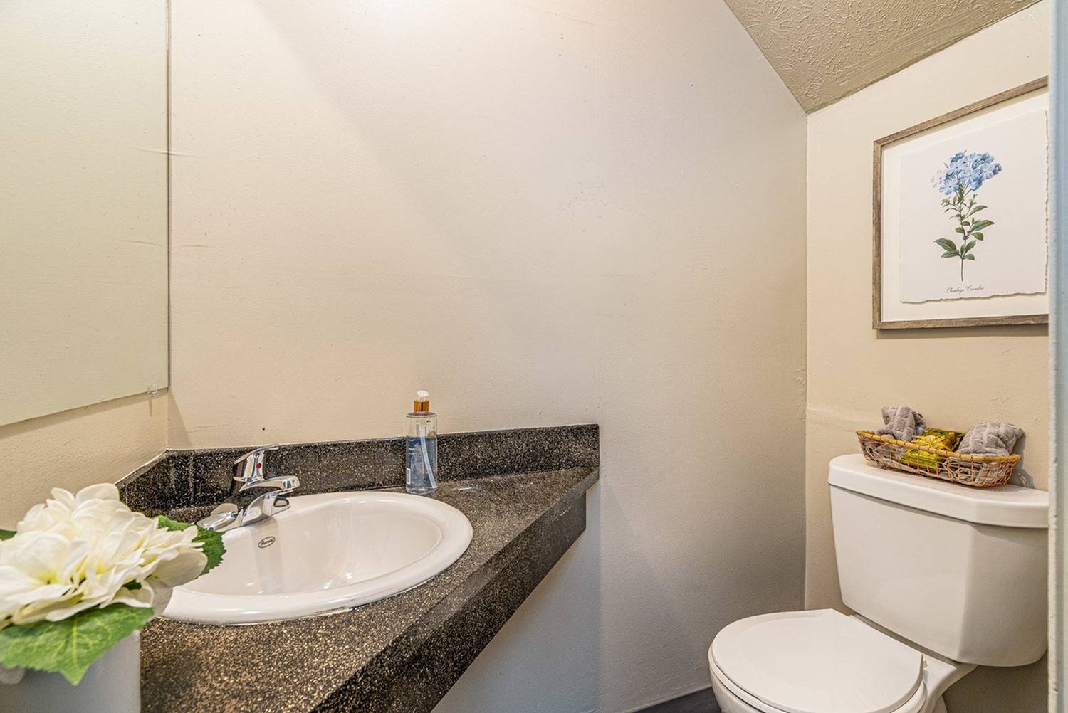 Beautiful Photos Hartford on the Lake Columbus, Ohio Apartments