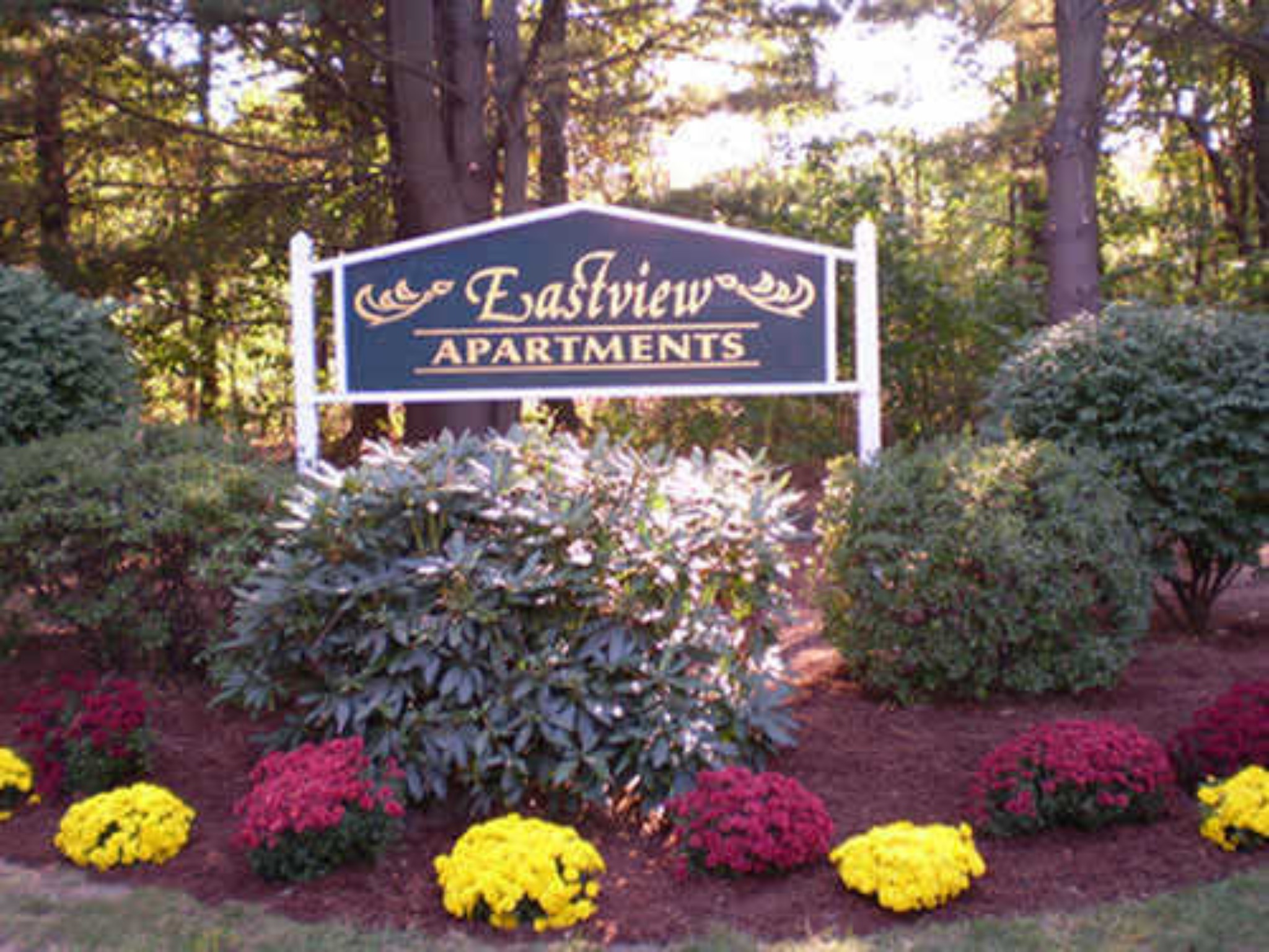 View Photos Eastview Apartments