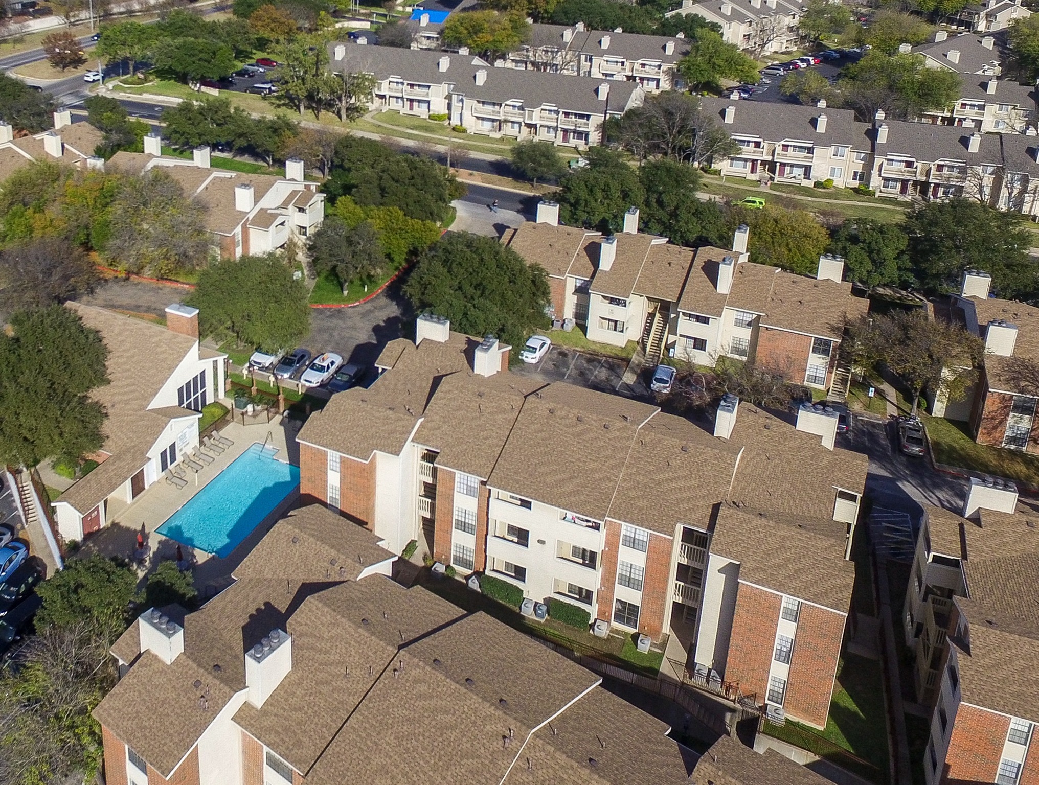 View Photos Churchill Crossing Apartments