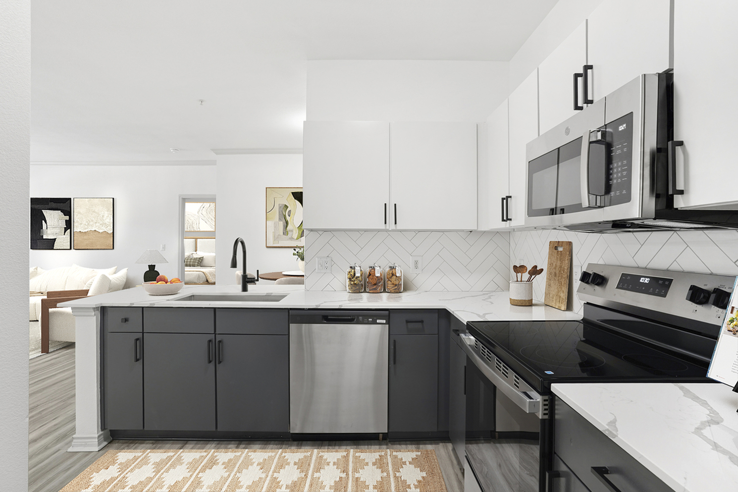 Distinction Kitchen