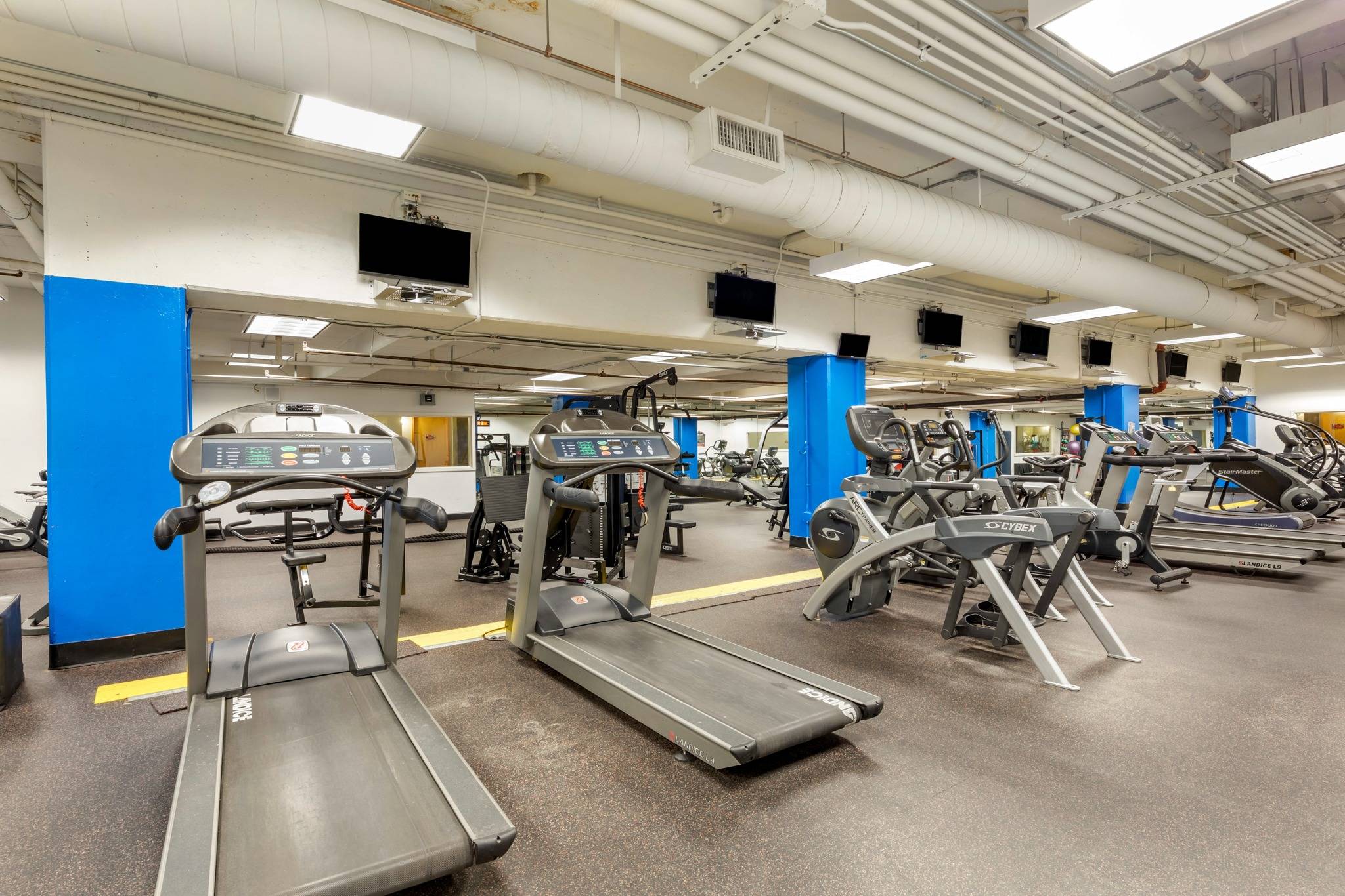 View Photos South Side on Lamar