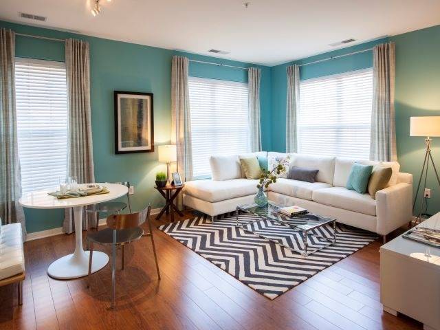 Light-filled Residences with Open Floor Plans