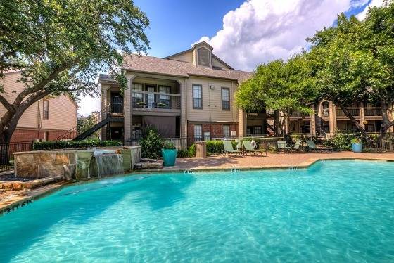The Residence at North Dallas | Apartments In Dallas, TX
