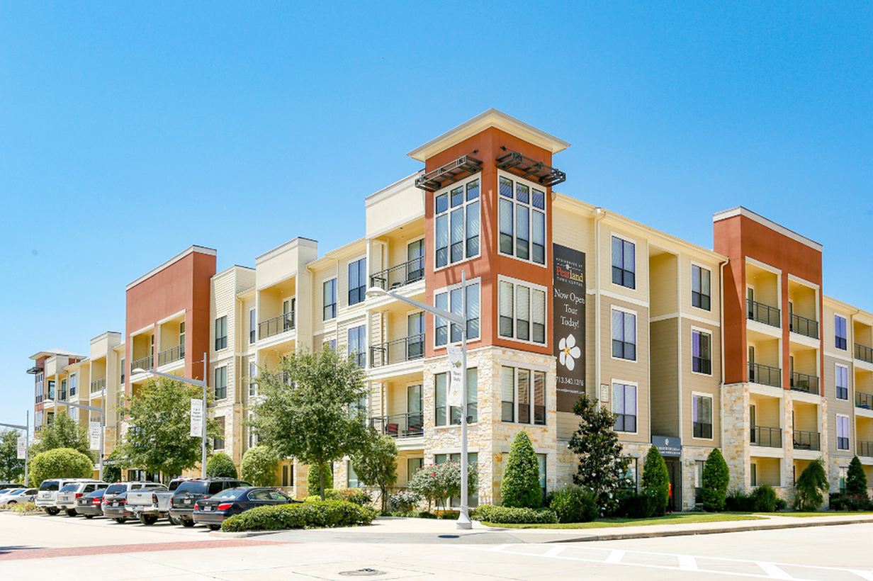 Contact Residences At Pearland Town Center Phase I