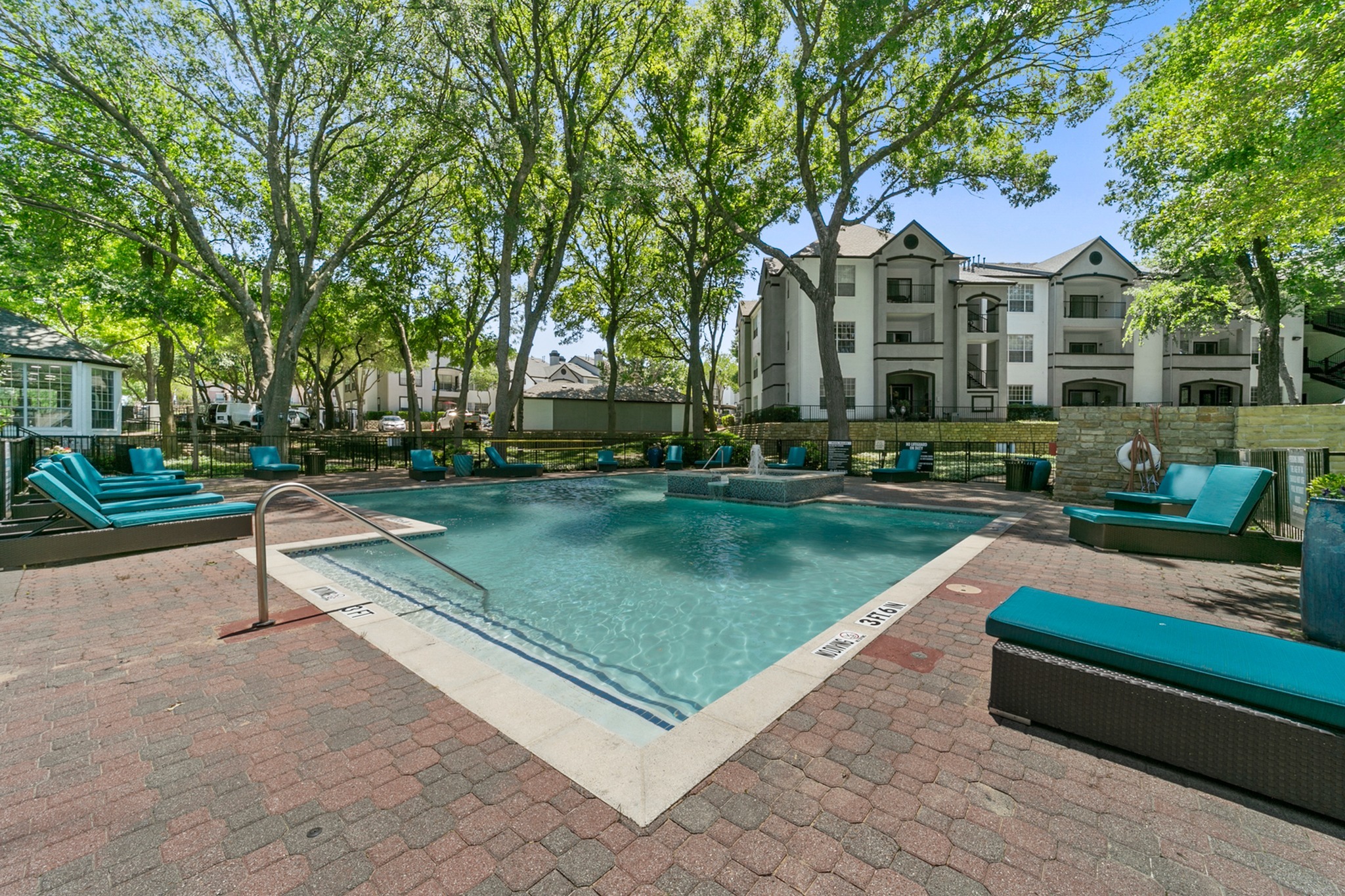 View Photos Thornbury at Chase Oaks