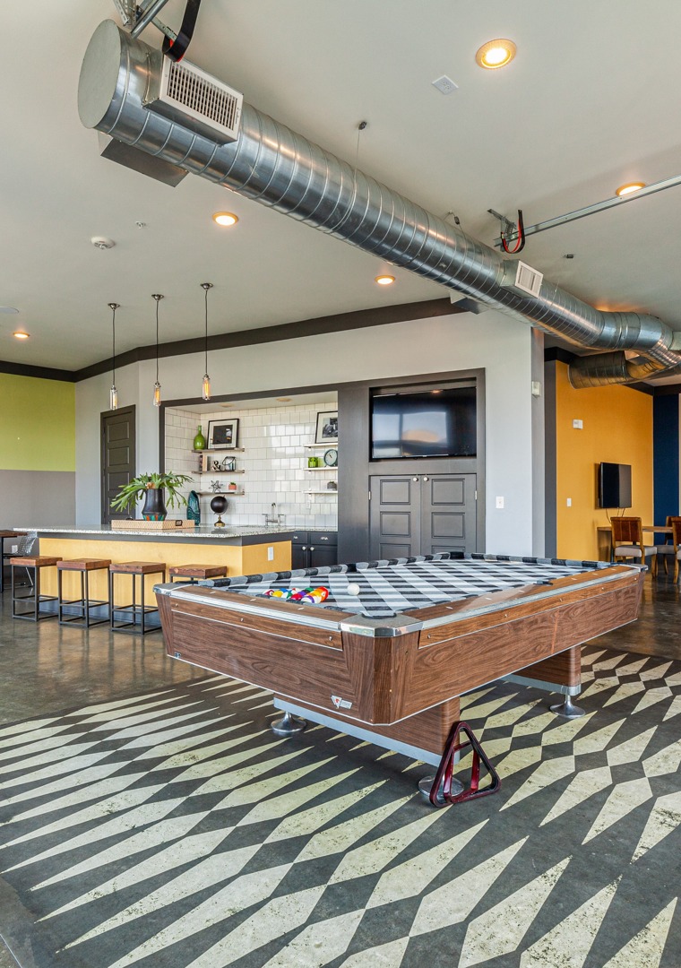 Apartments for rent in Dallas, Texas Sylvan Thirty Apartment Homes!