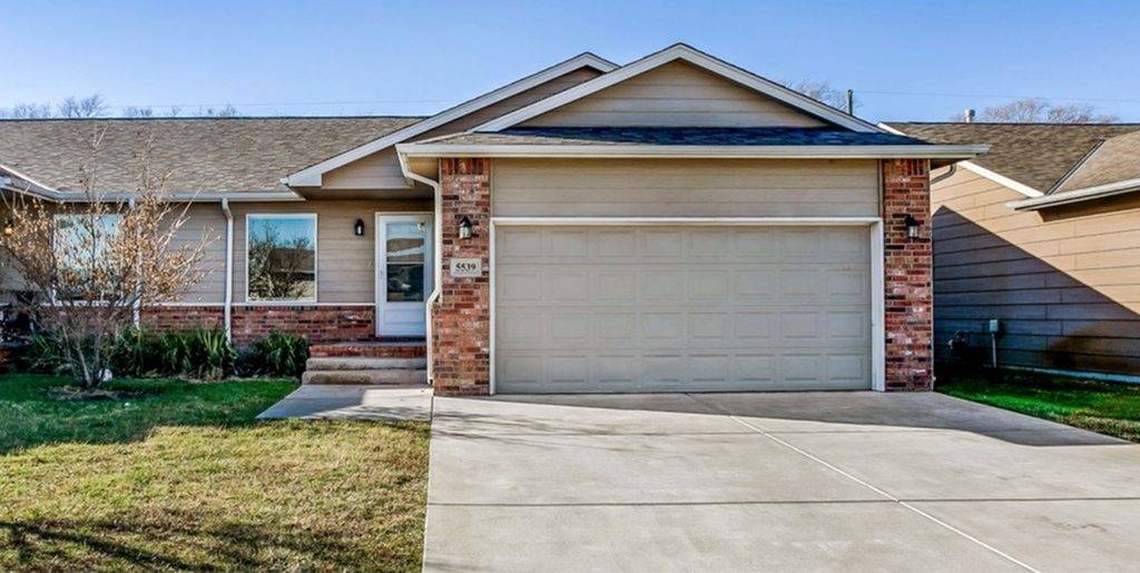 Lakeside Townhomes Apartments In Wichita, KS