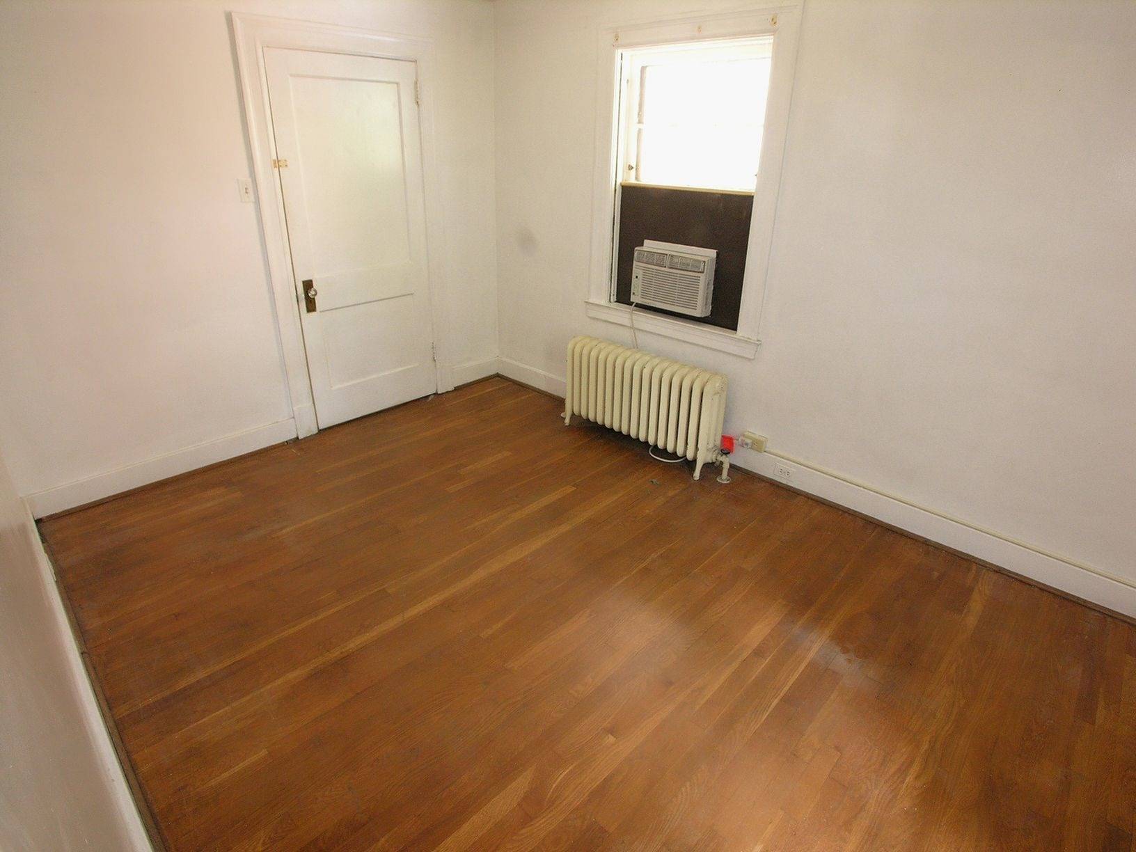 Bushnel 3 Bed Apartment The Schenley Arms