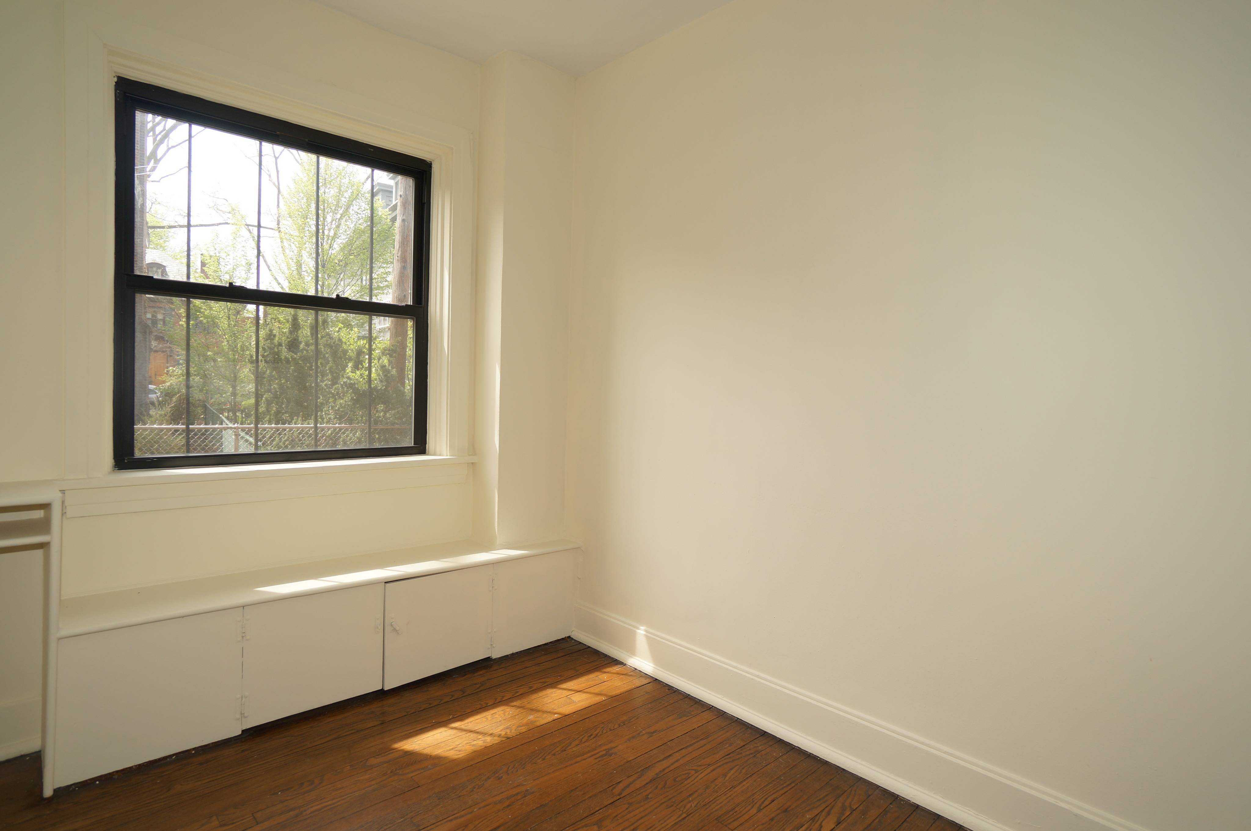 Goldenrod 1 Bed Apartment