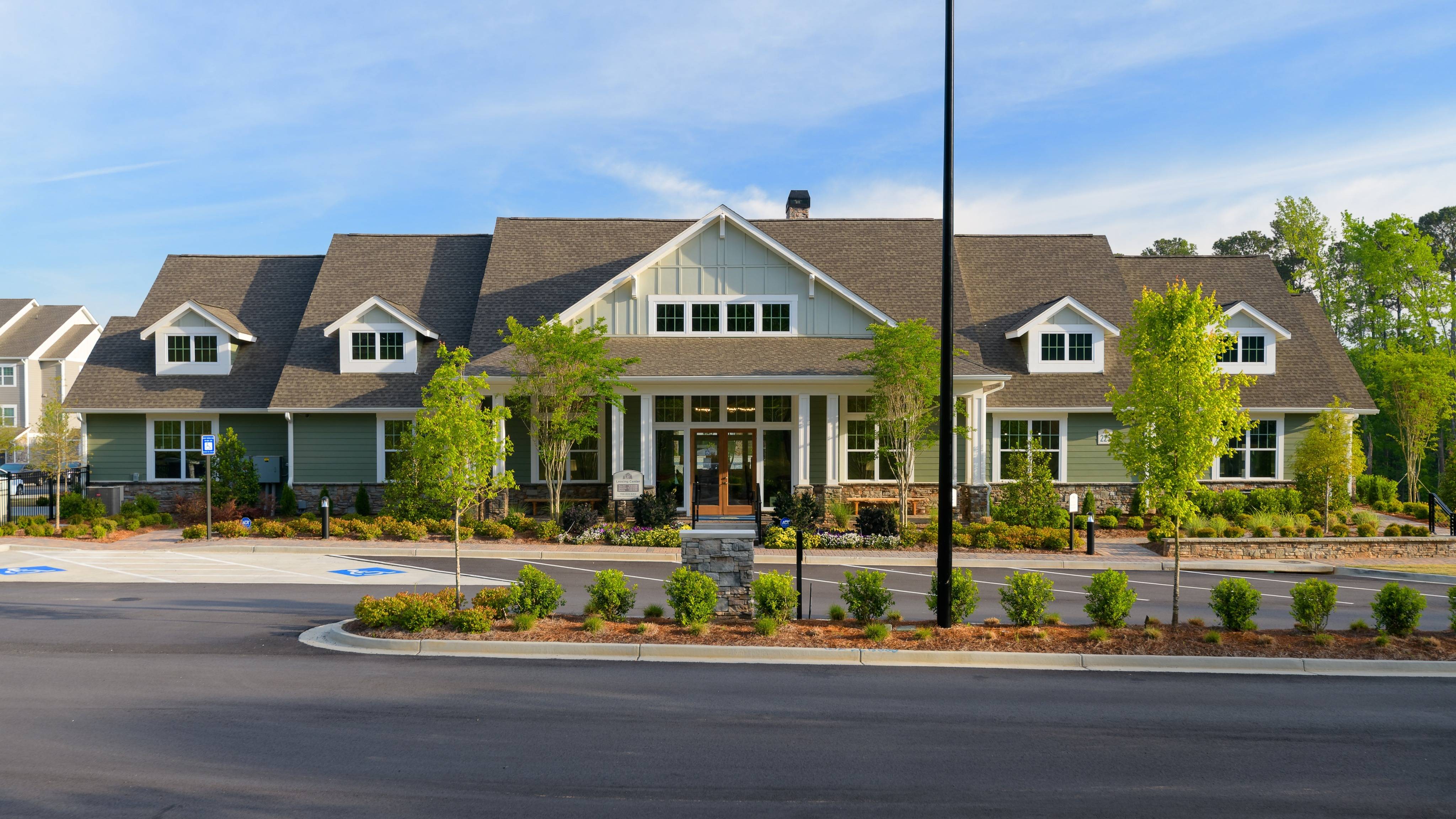 Clubhouse & Leasing Center