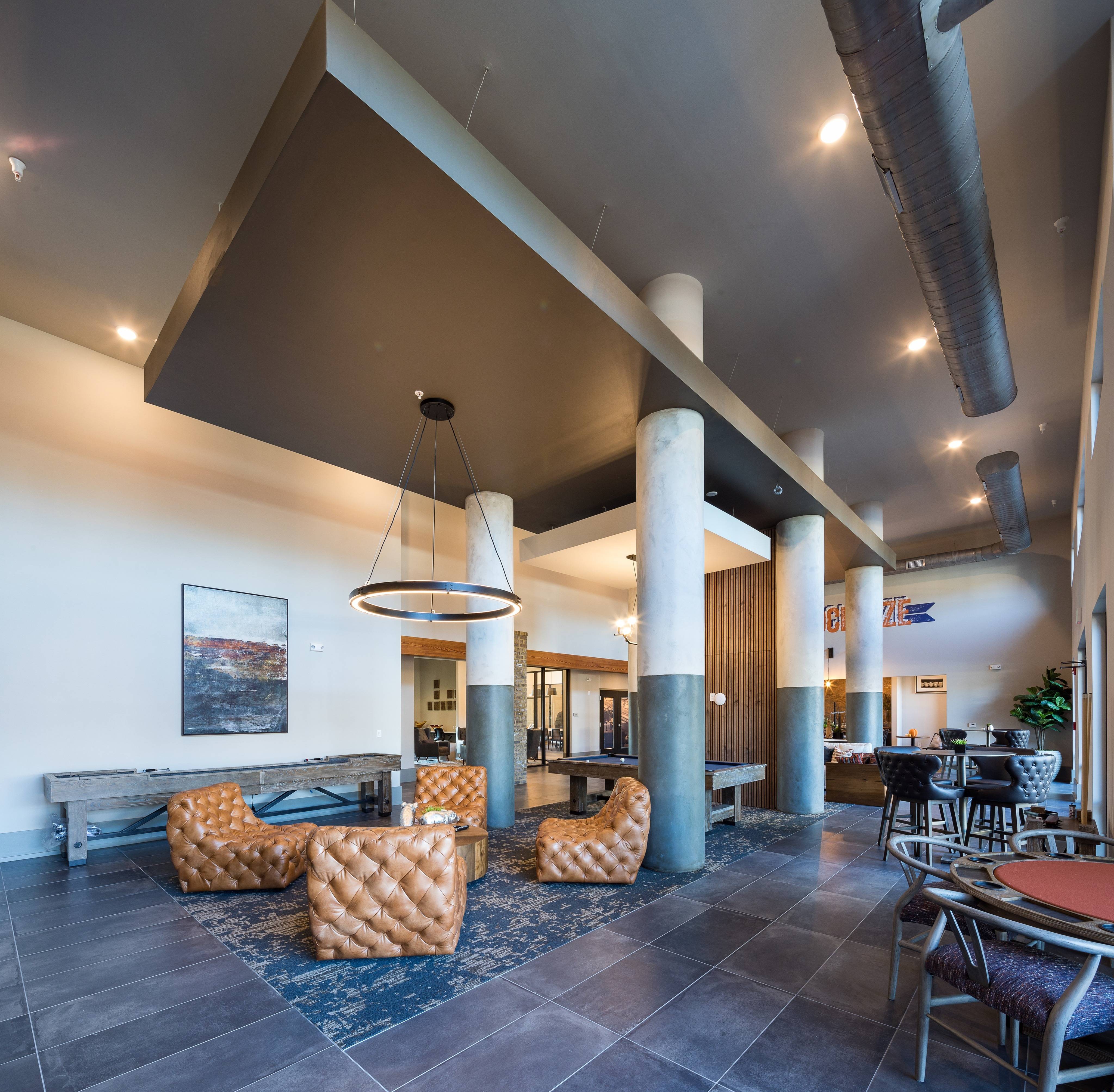 Large Clubhouse perfect for meeting new neighbors!