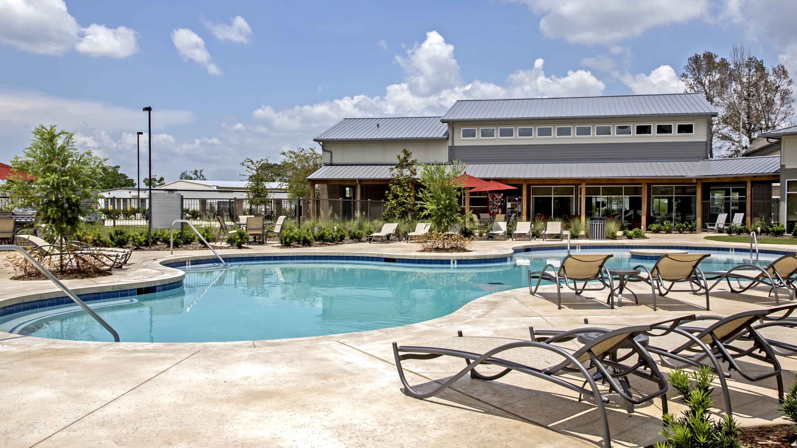 Watervue Pool