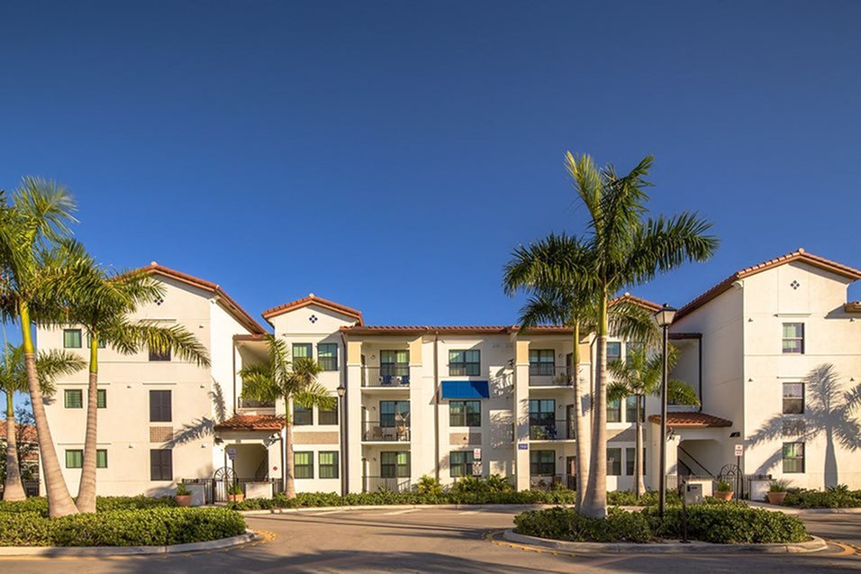 Exterior 5