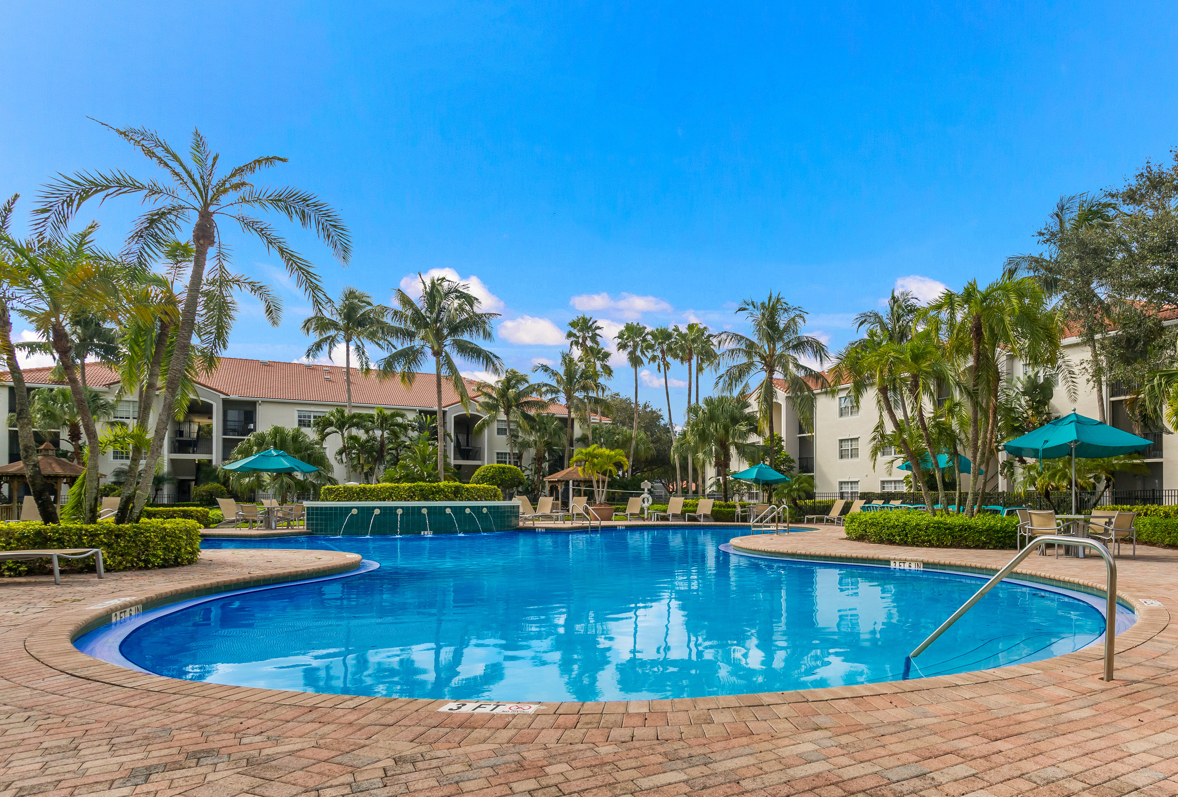 Woodbine community amenities