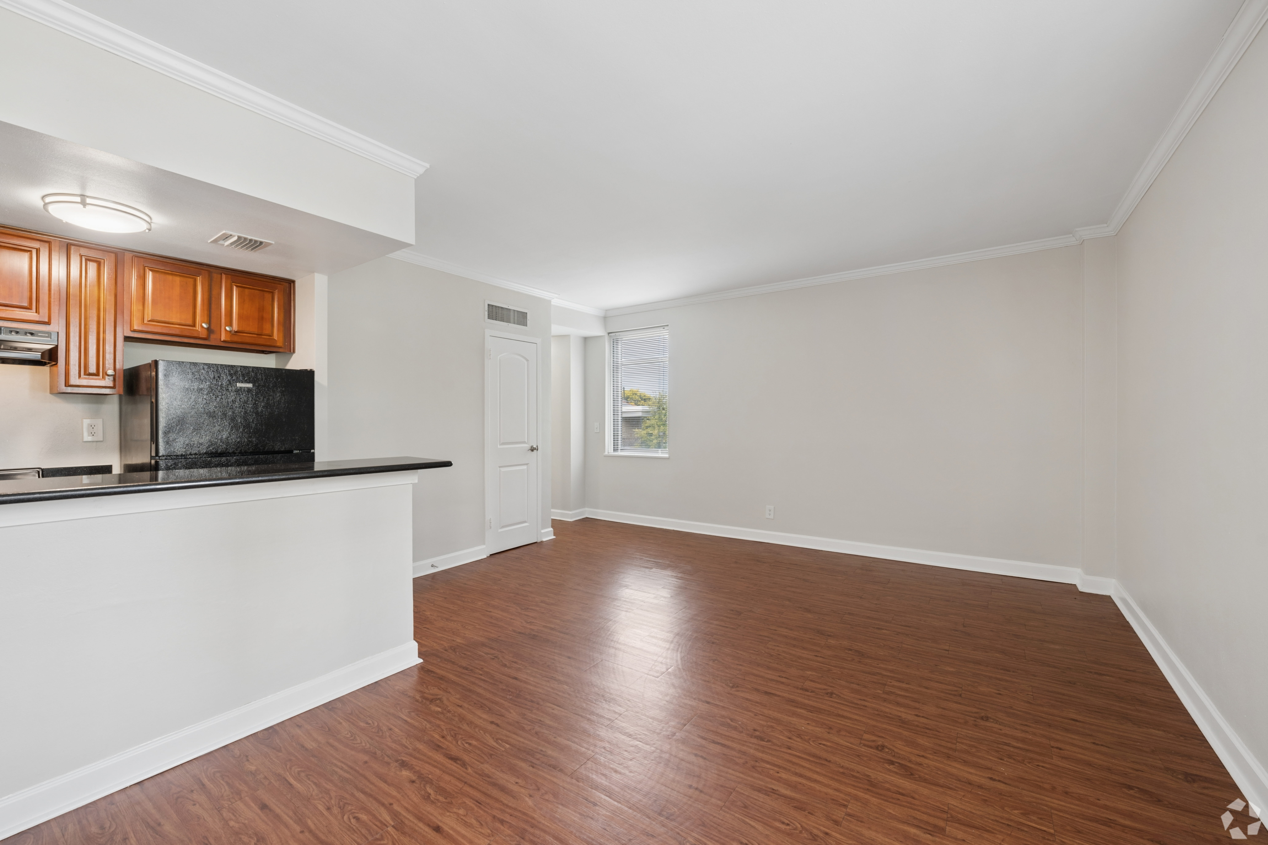 Apartment photo 7