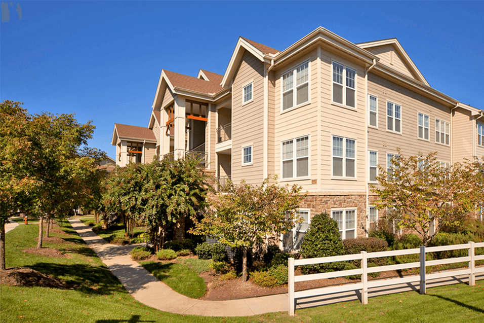 Perry Point Apartments In Raleigh, NC