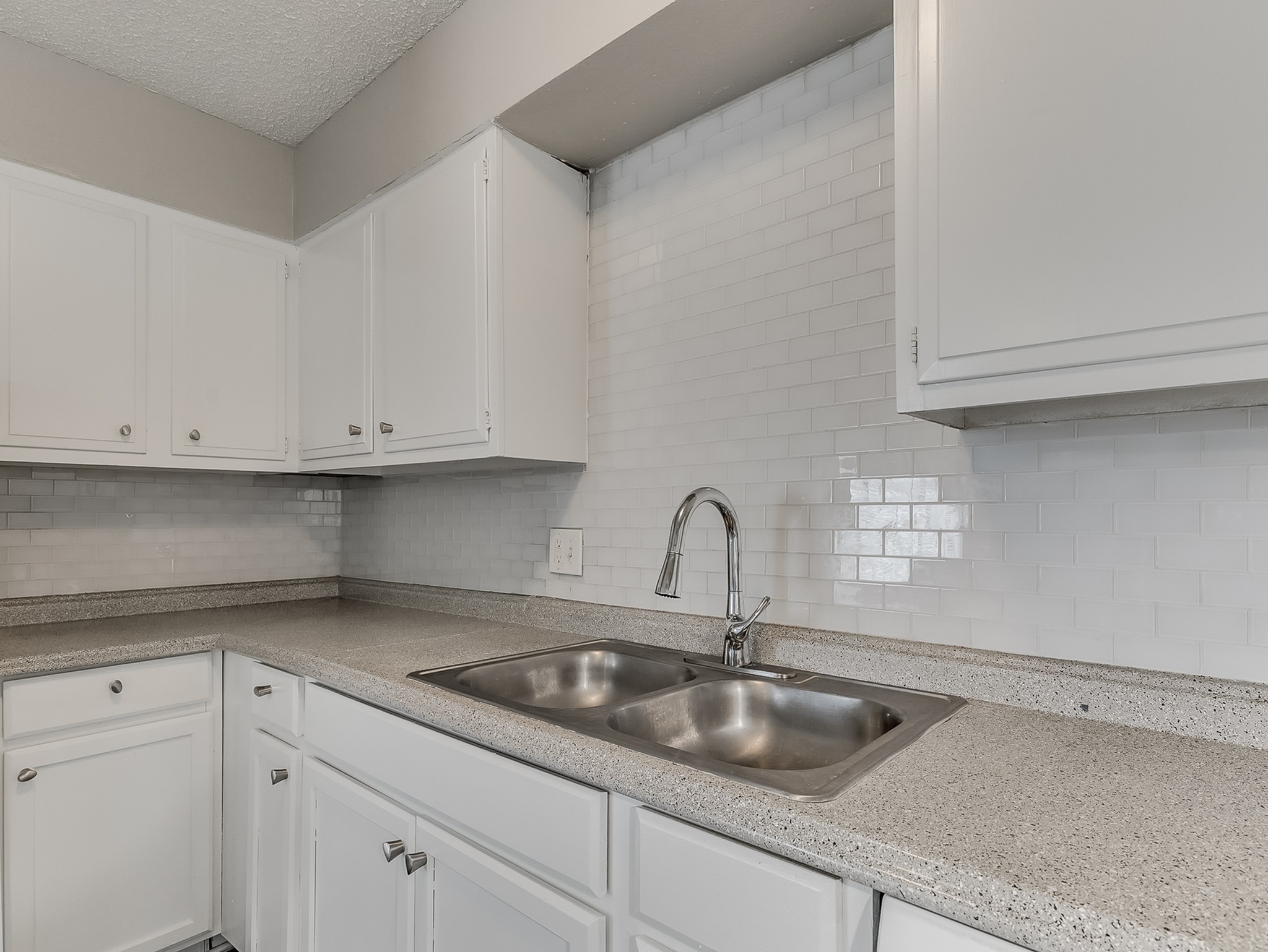 View Photos Seminole Ridge Apartments