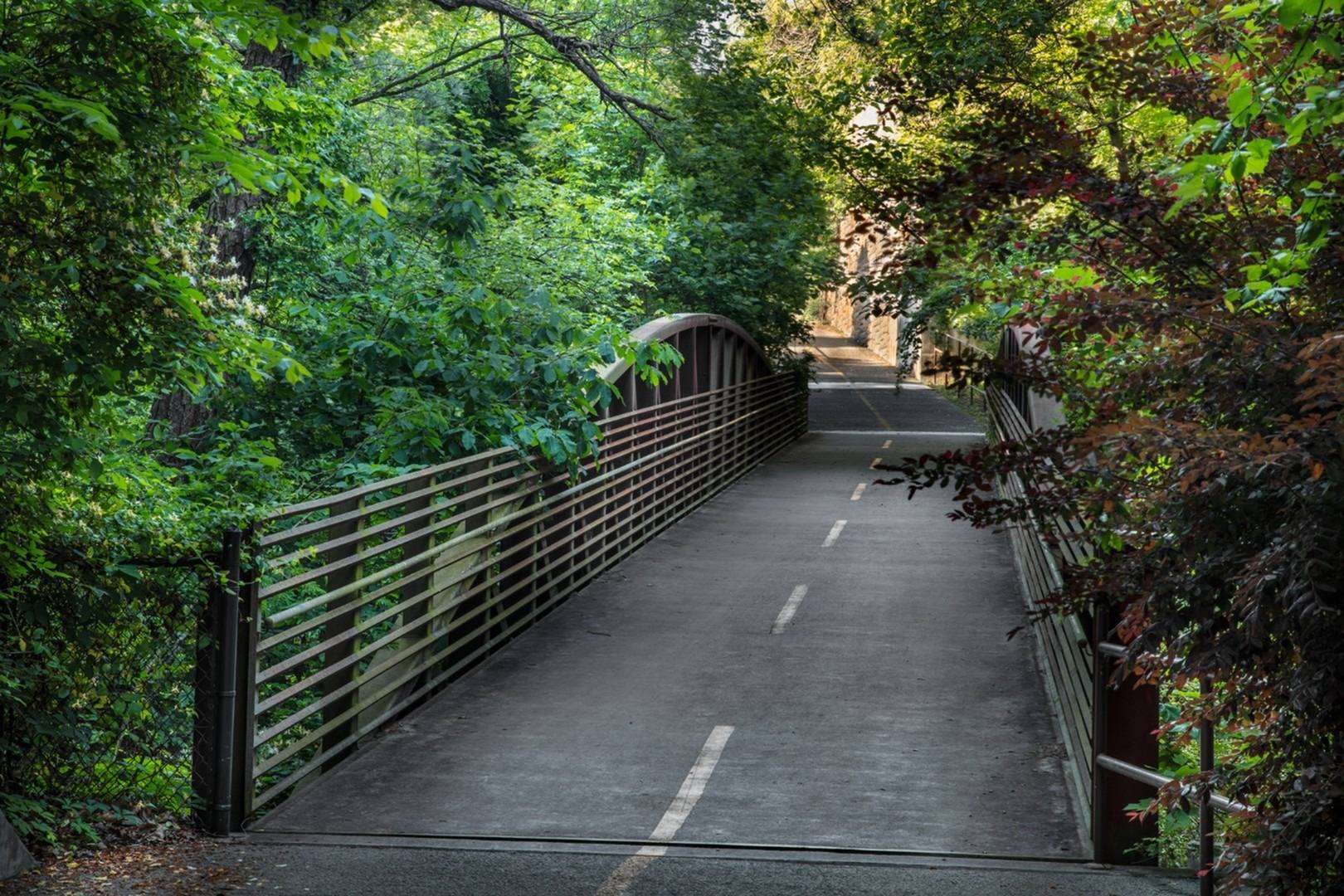 Gallery Overton Rise Atlanta Apartments for Rent