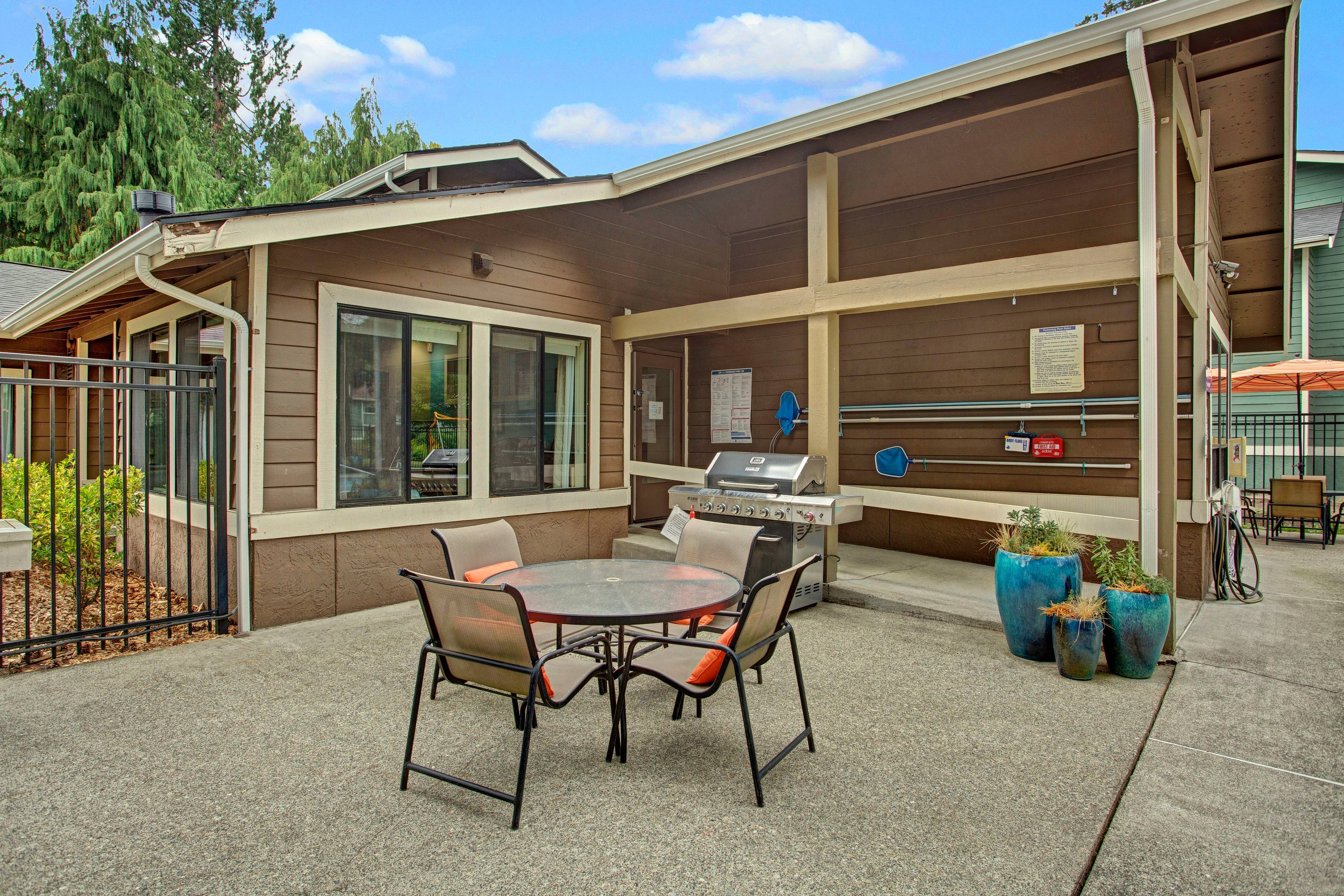 Issaquah WA Apartments For Rent Gilman Square