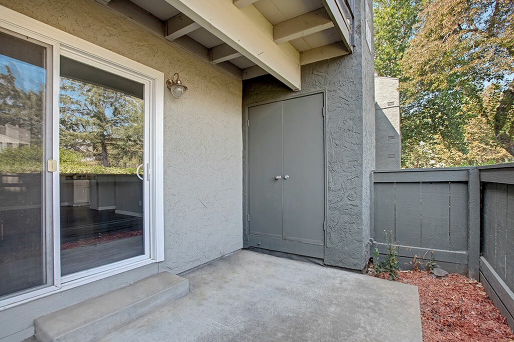 Suisun City CA Apartments For Rent The Henley