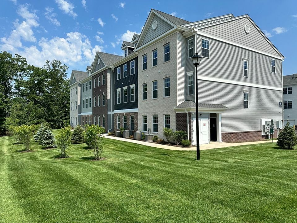 Navesink (Brand New Construction) 3 Bed Apartment Camelot at LaMer