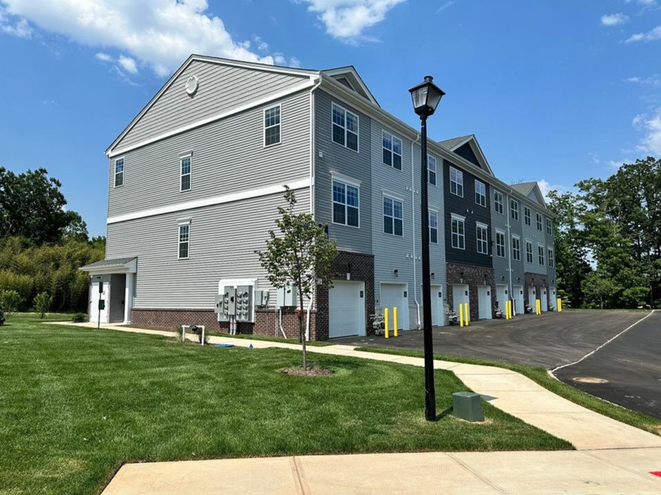 Navesink (Brand New Construction) 3 Bed Apartment Camelot at LaMer