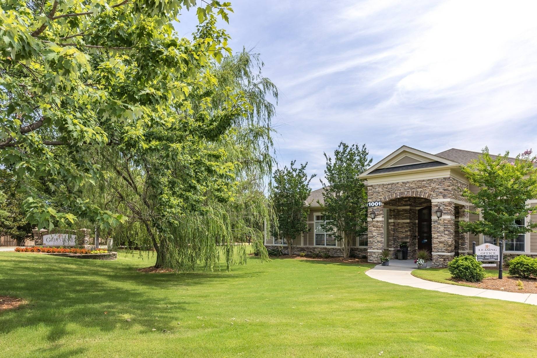 View Photos Greystone at Widewaters