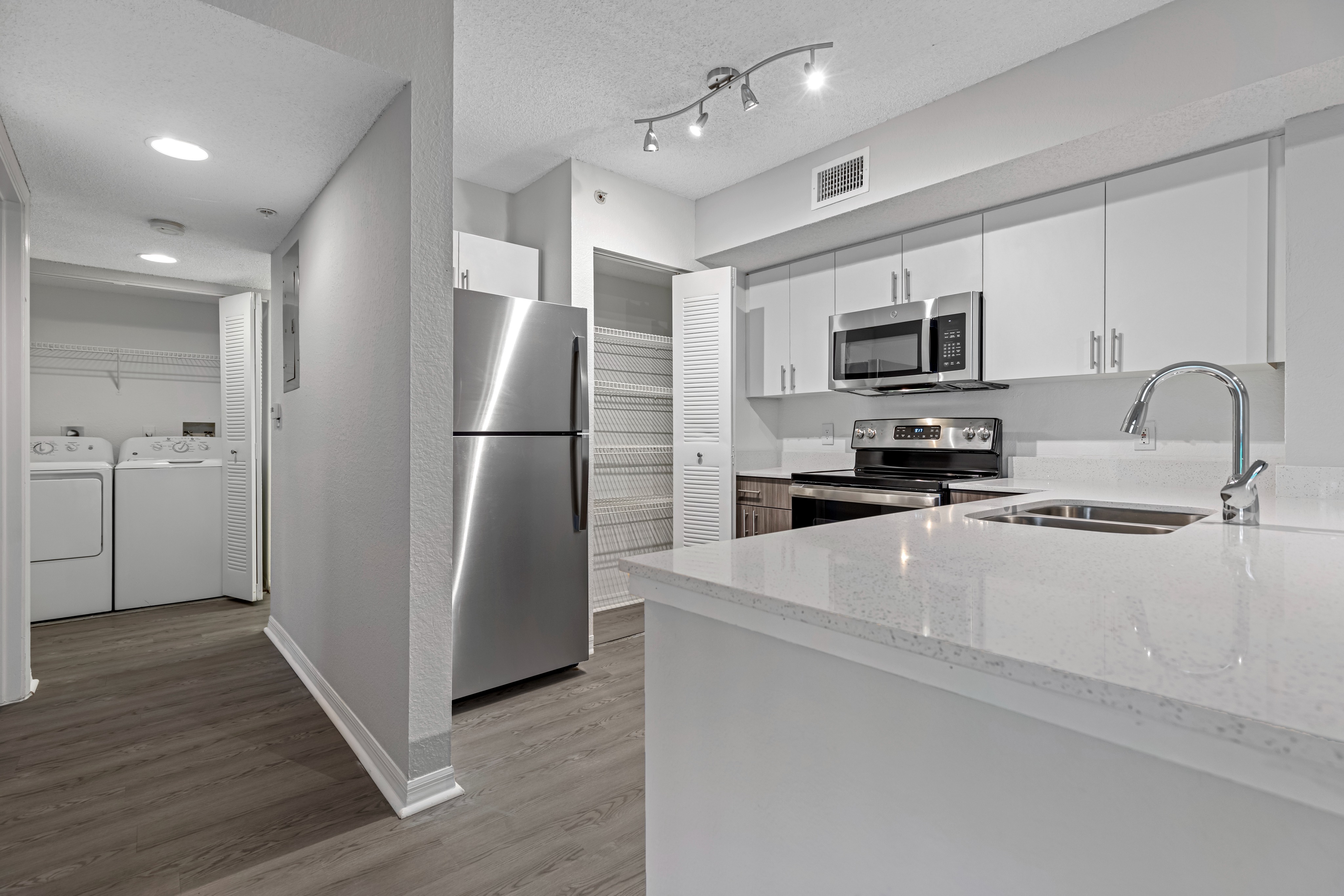 View Photos The Fountains At Delray Beach