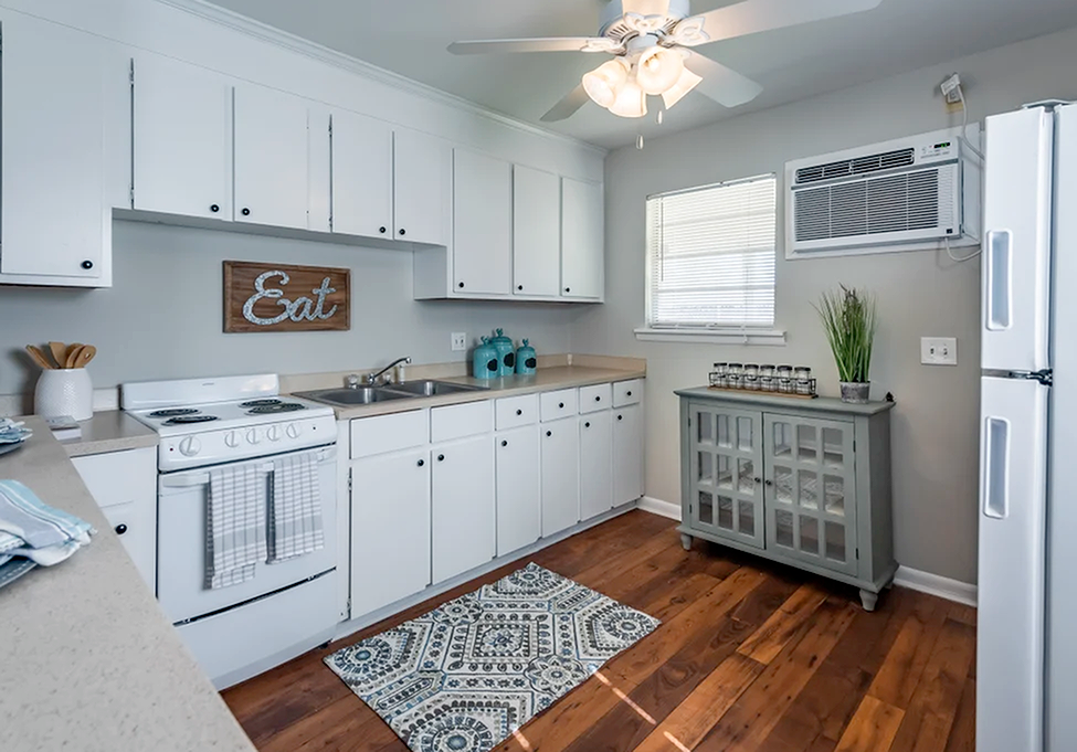 View Photos Oakview Apartments