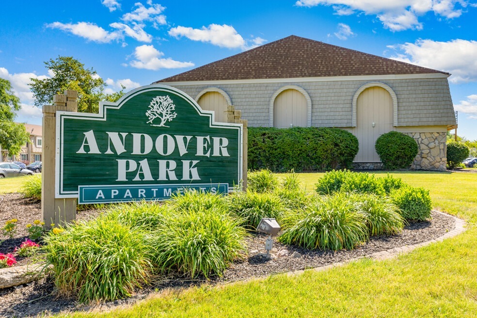 View Photos & Take A Virtual Tour Andover Park