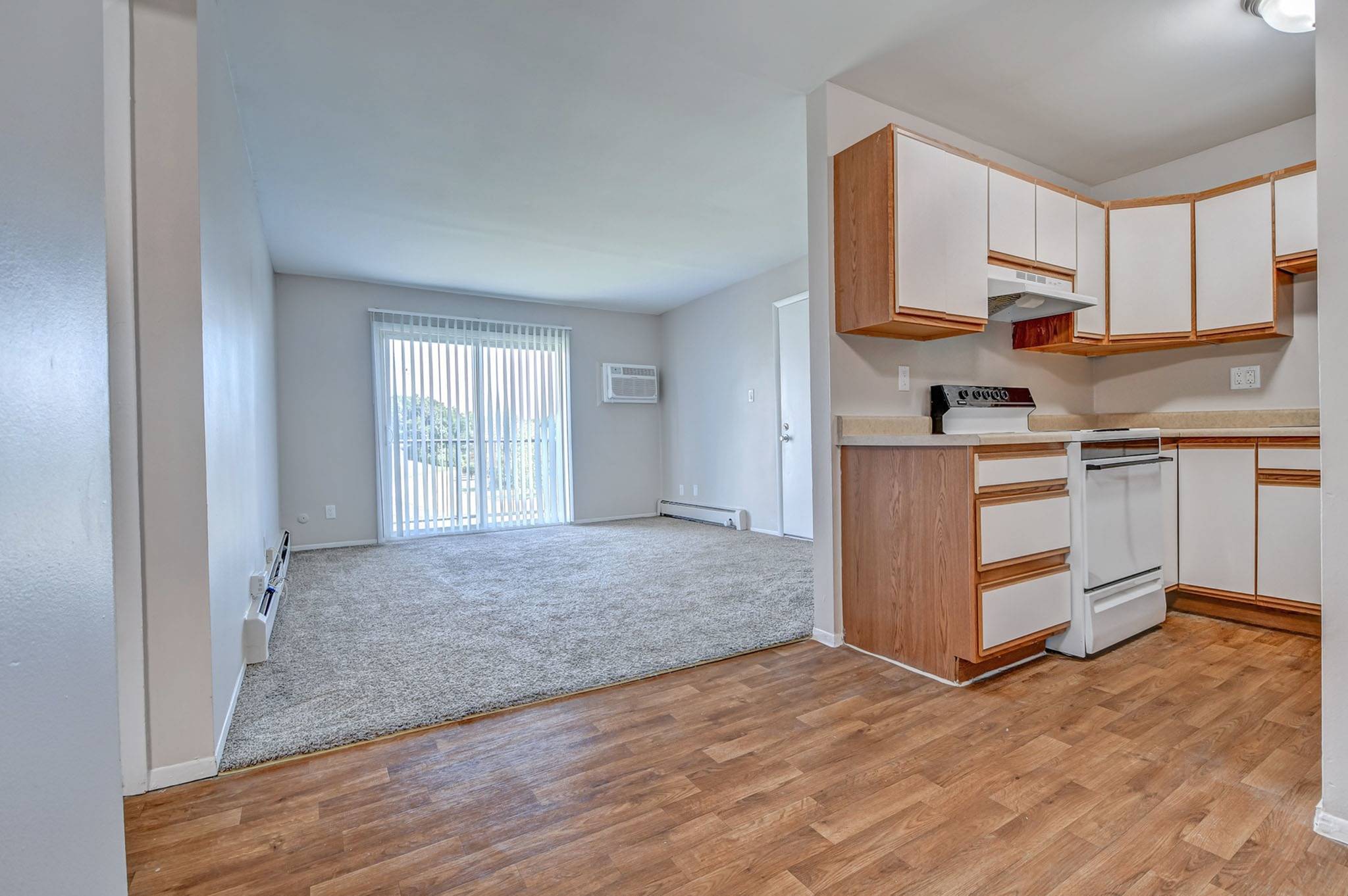 Danube 1 Bed Apartment Hidden Creek