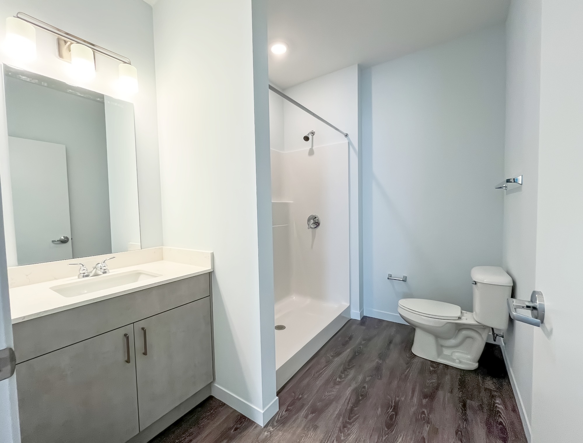 Photos Student Apartments near UIUC Pacifica on Green