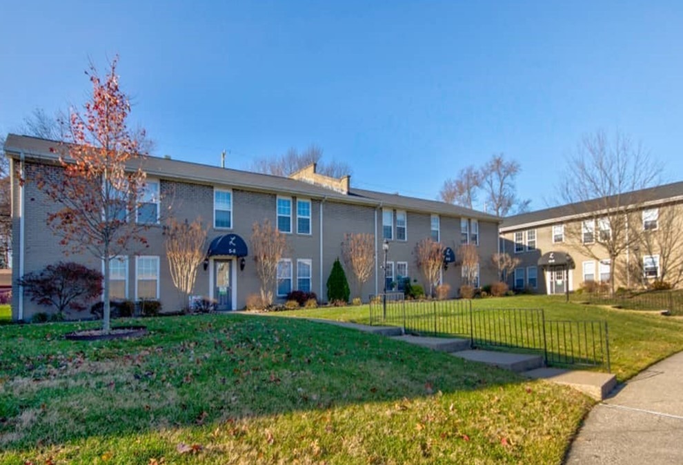 1 2 Bed Apartments Check Availability Locust Grove Apartments