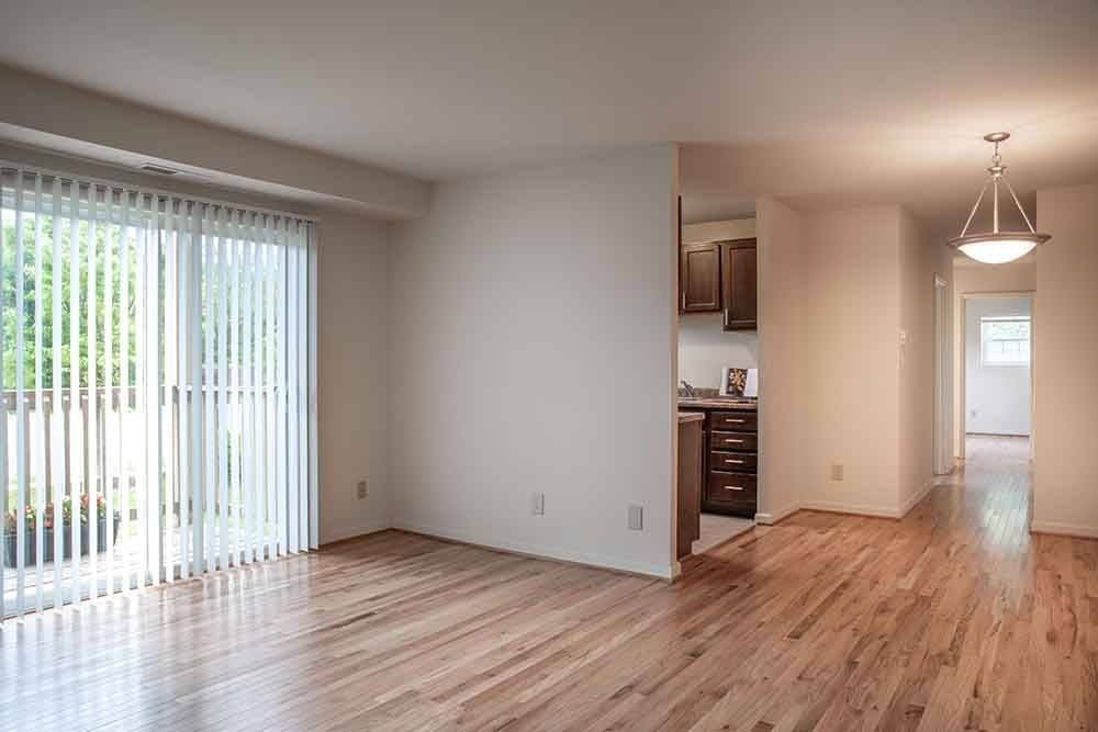 View Photos Severn Square Apartments