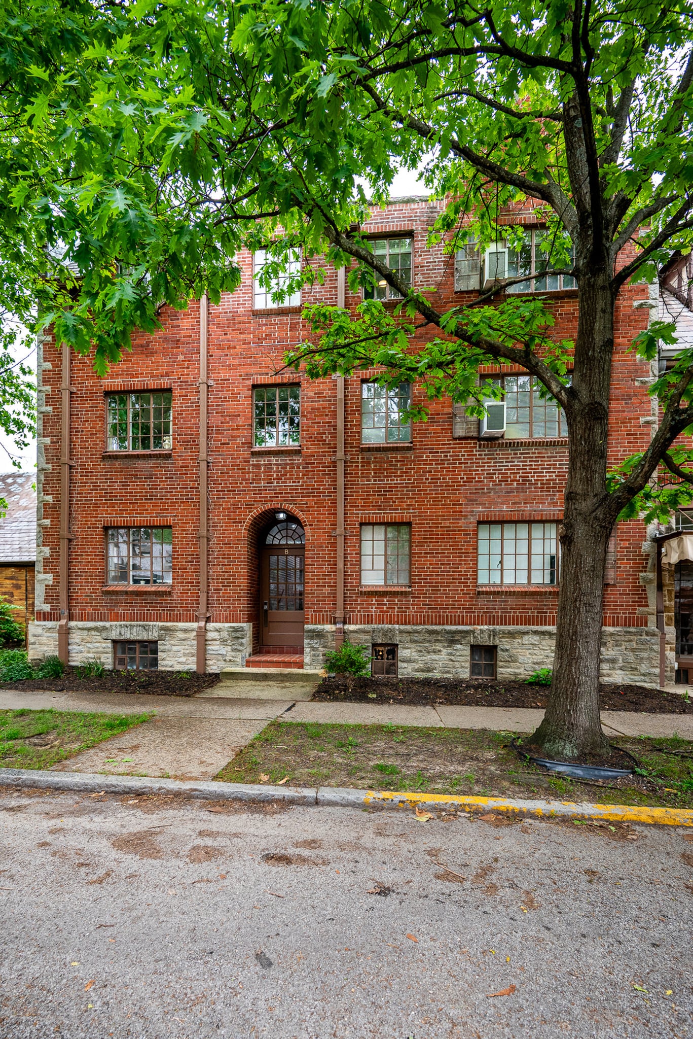 Mariemont Square apartment interior