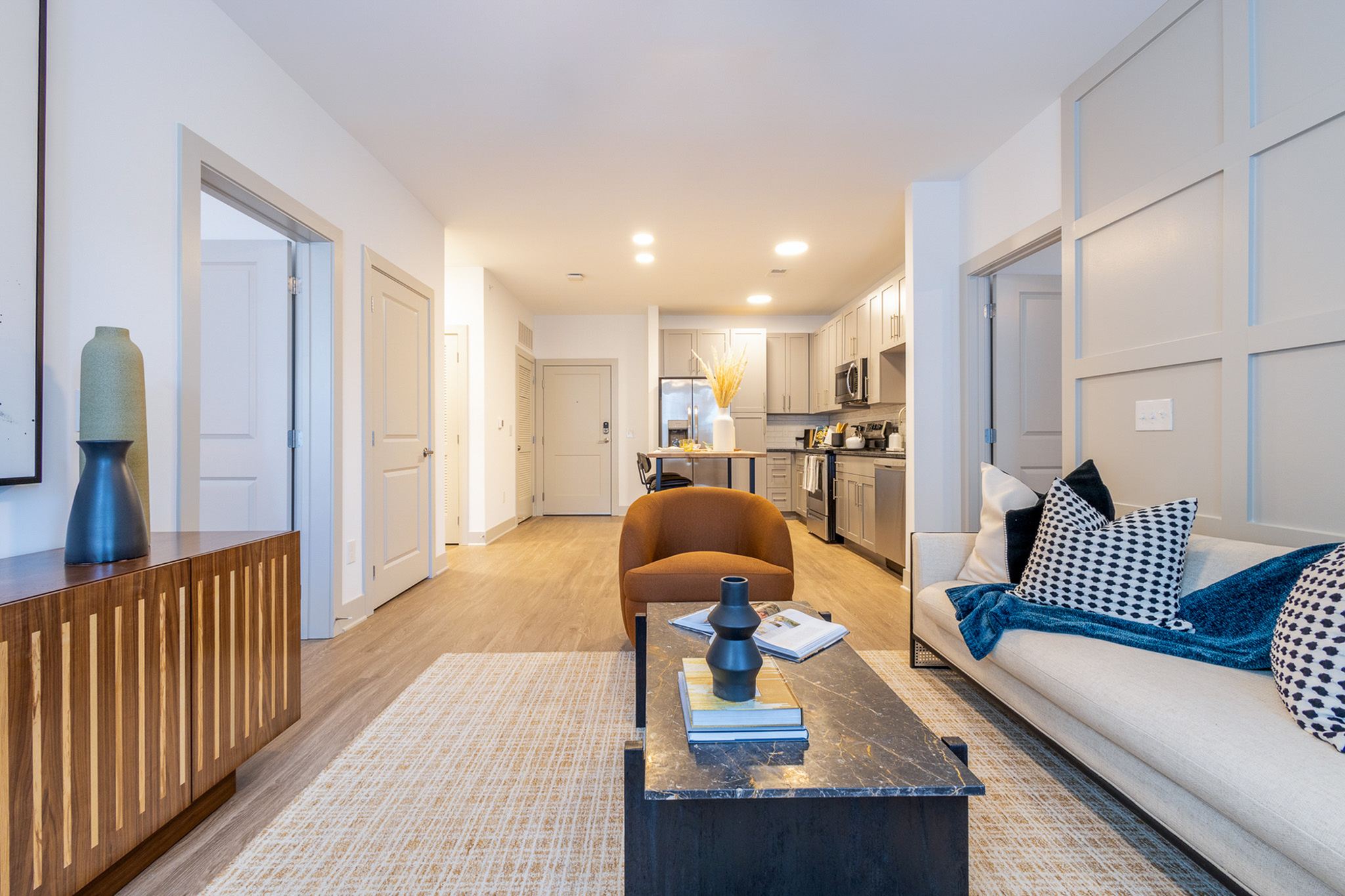 Contemporary residence at Woodburn Exchange apartments in Cincinnati, Ohio
