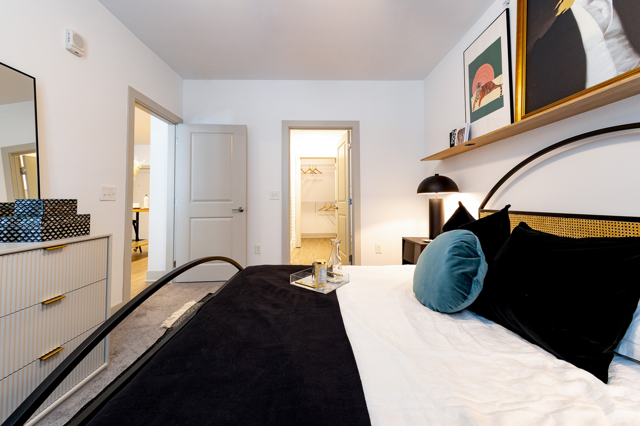 Resident amenity space at Woodburn Exchange apartments in East Walnut Hills