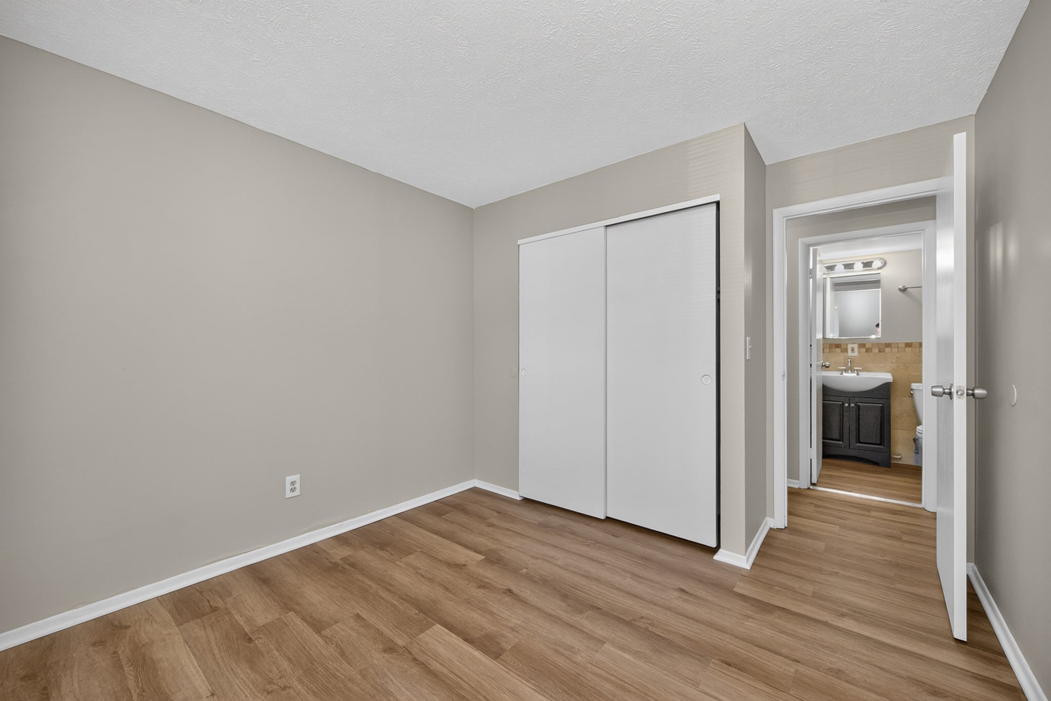 Apartment finishes at The Courtyard of Oakley