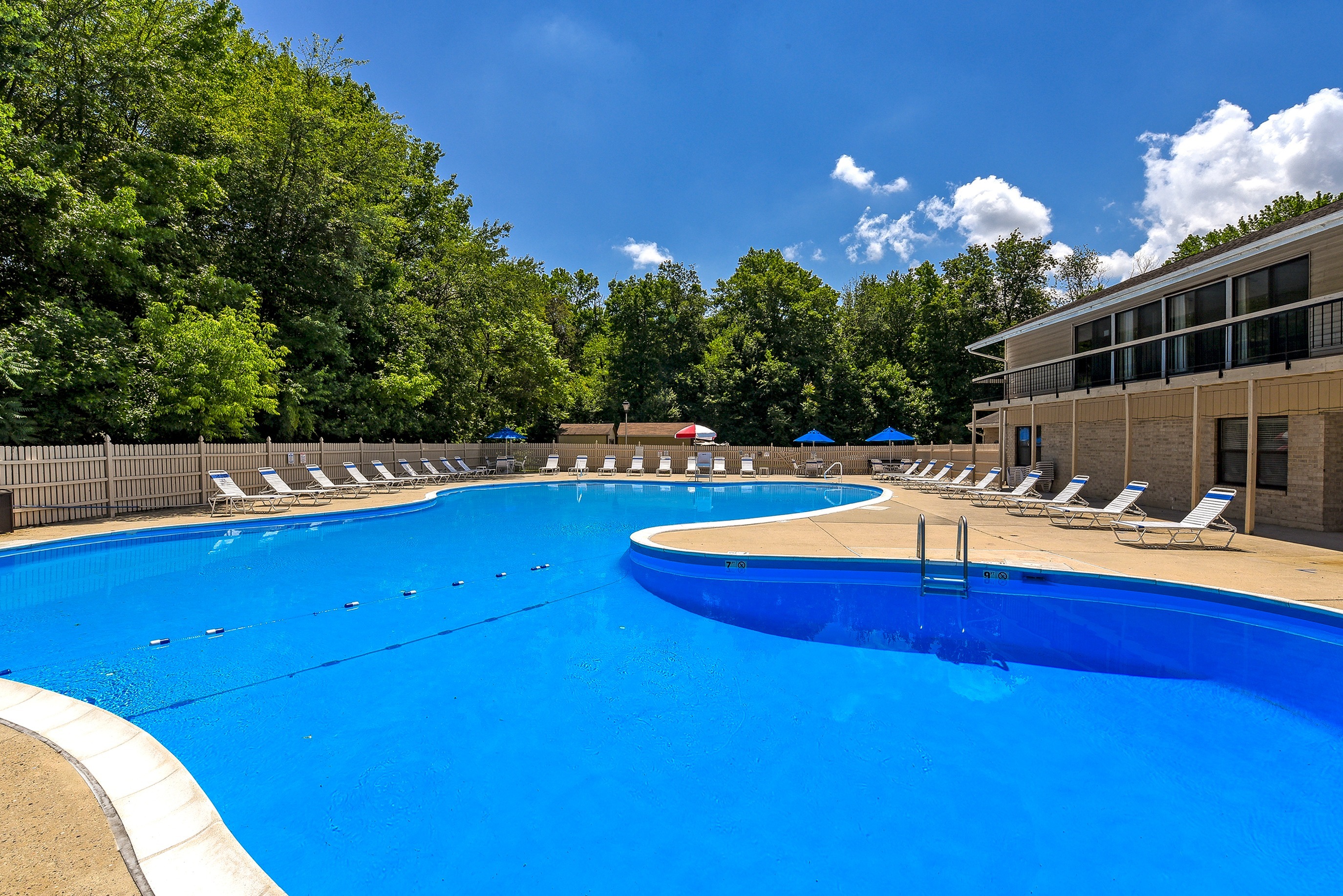 View Photos Stonybrook Apartments