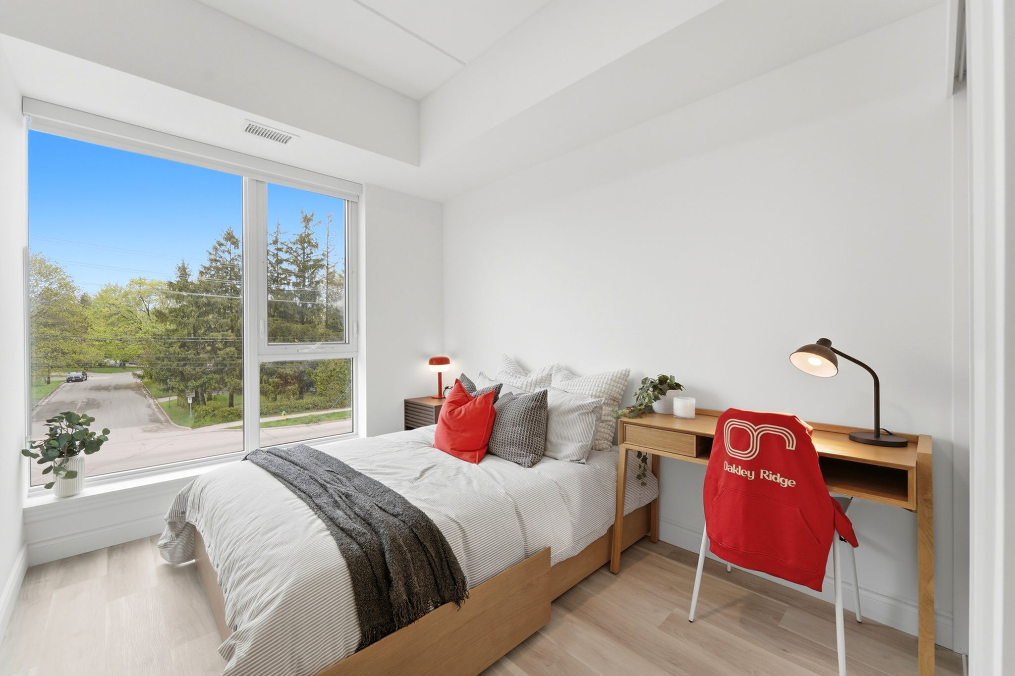Campus Living Centres - 166 College Ave W - 2 Bed 1 Bath 17