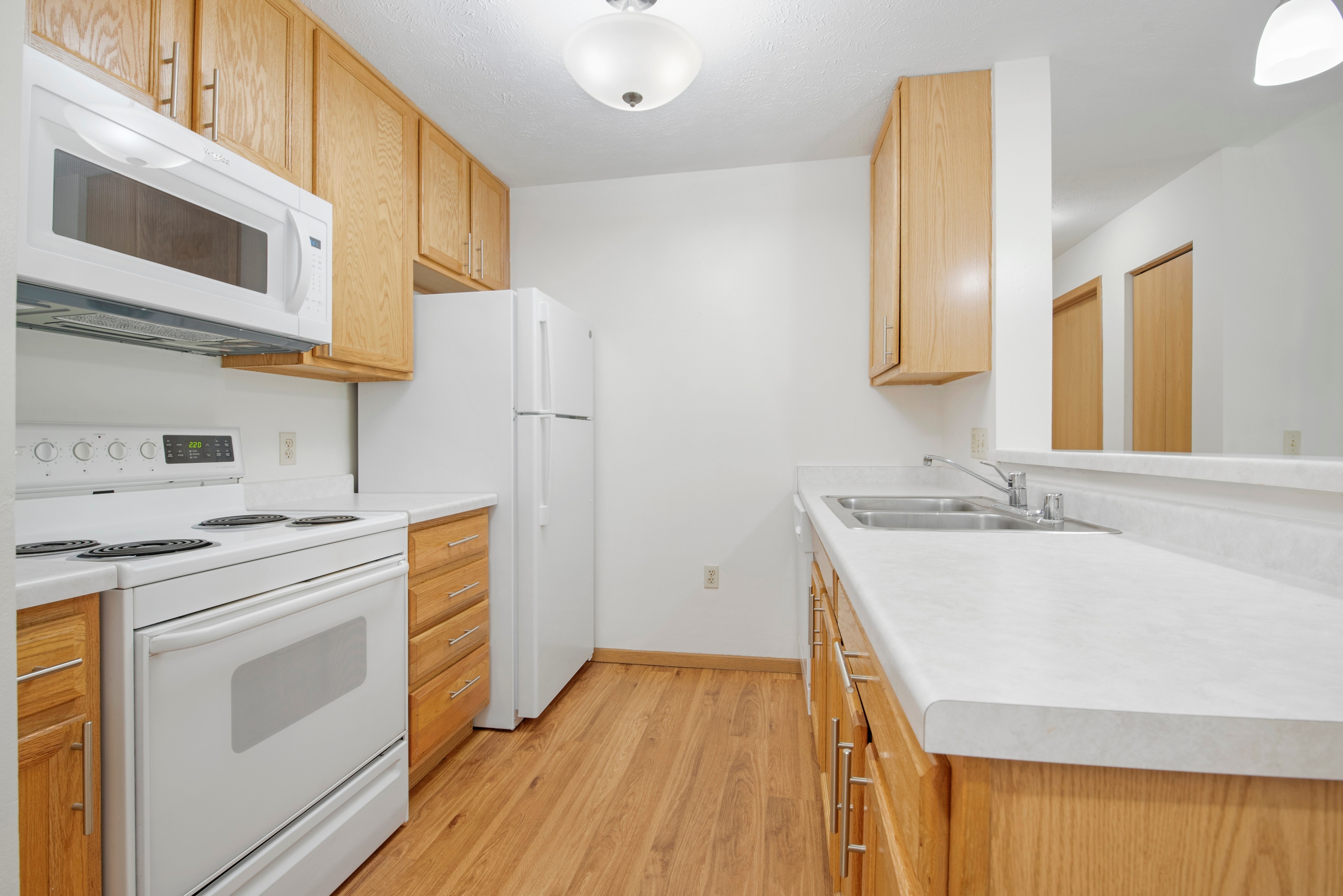 View Photos The Falls at Pike Creek Apartments